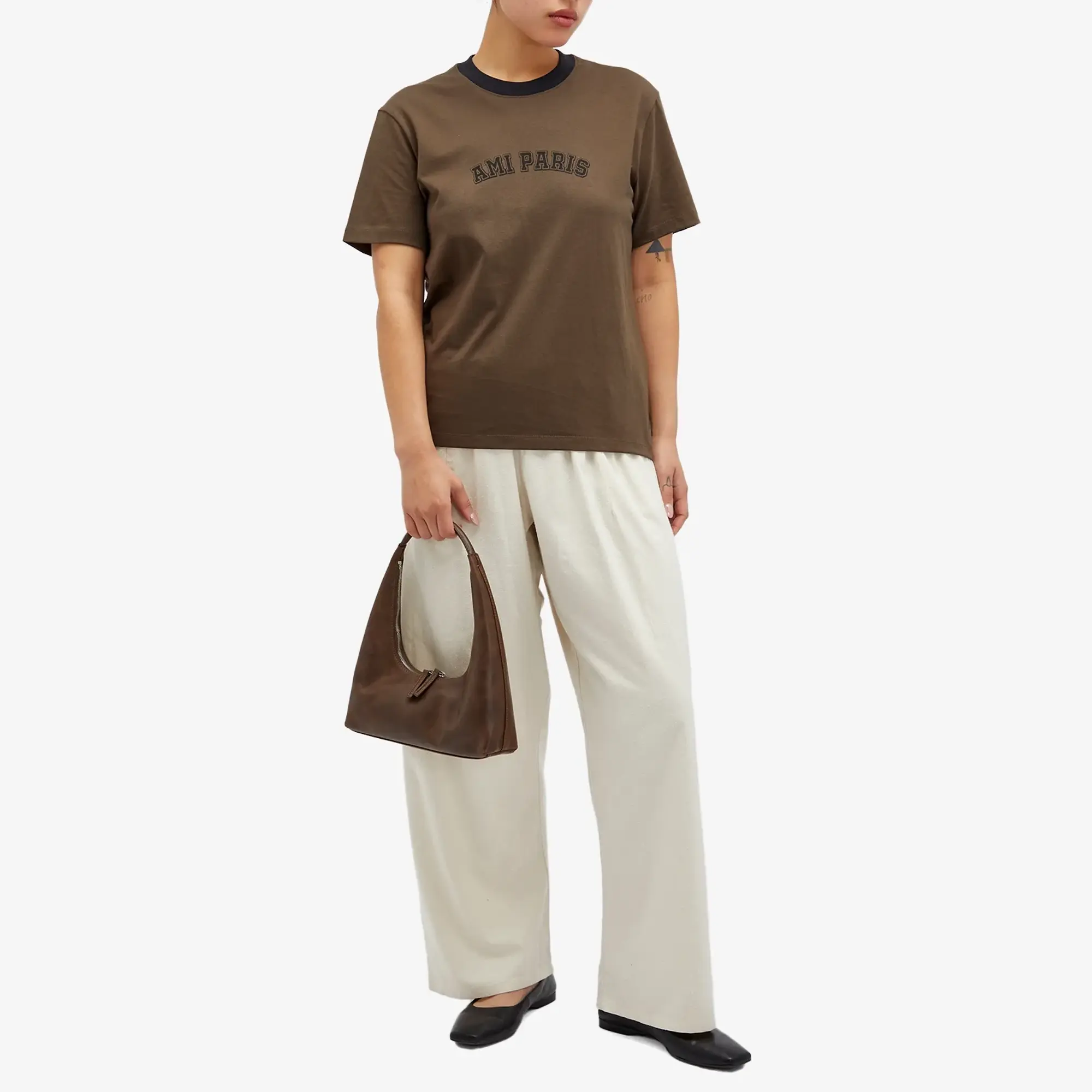 AMI Paris Women's AMI Paris Women's T-Shirt Dark Coffee