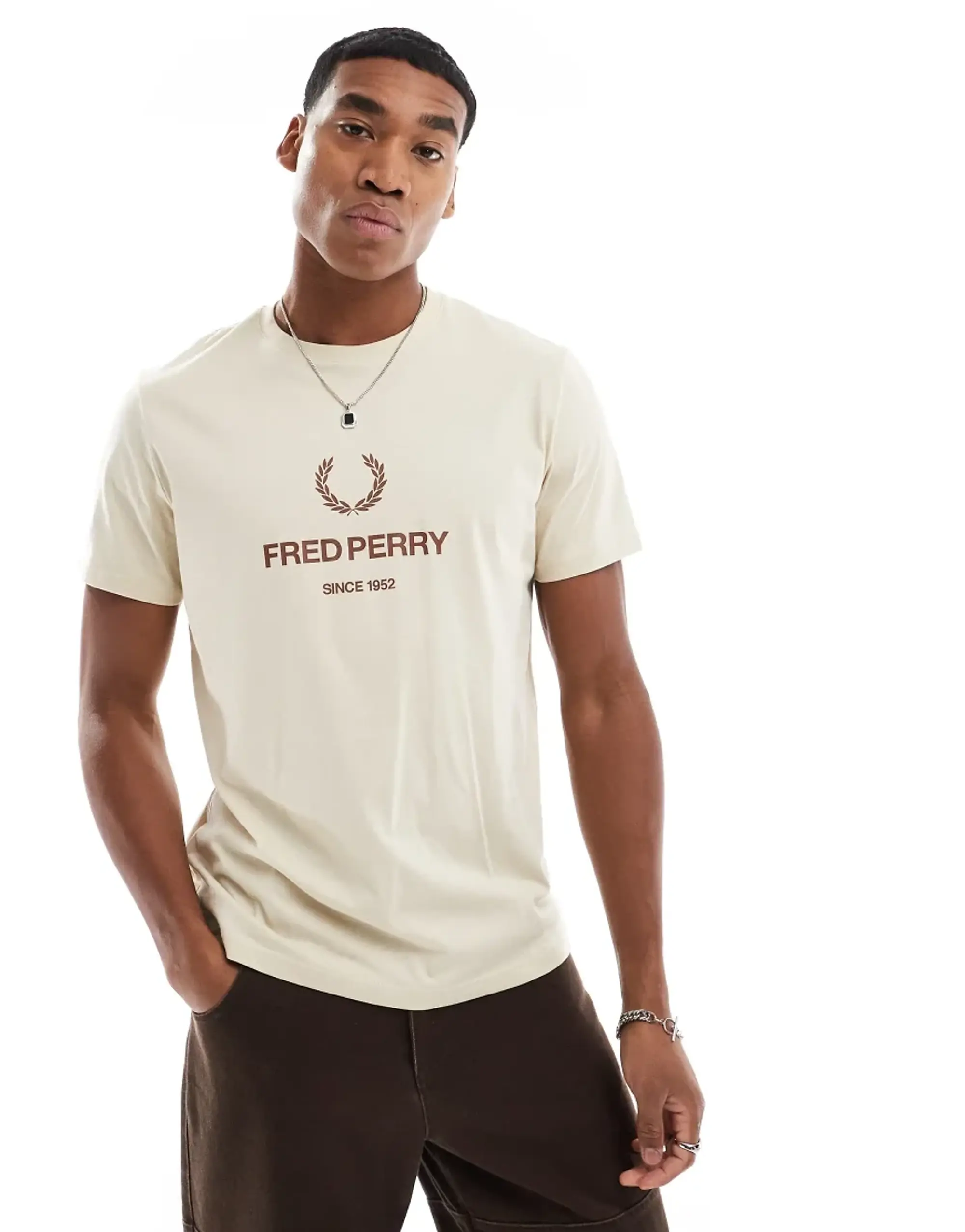 Fred Perry Graphic T-Shirt In Beige-Neutral