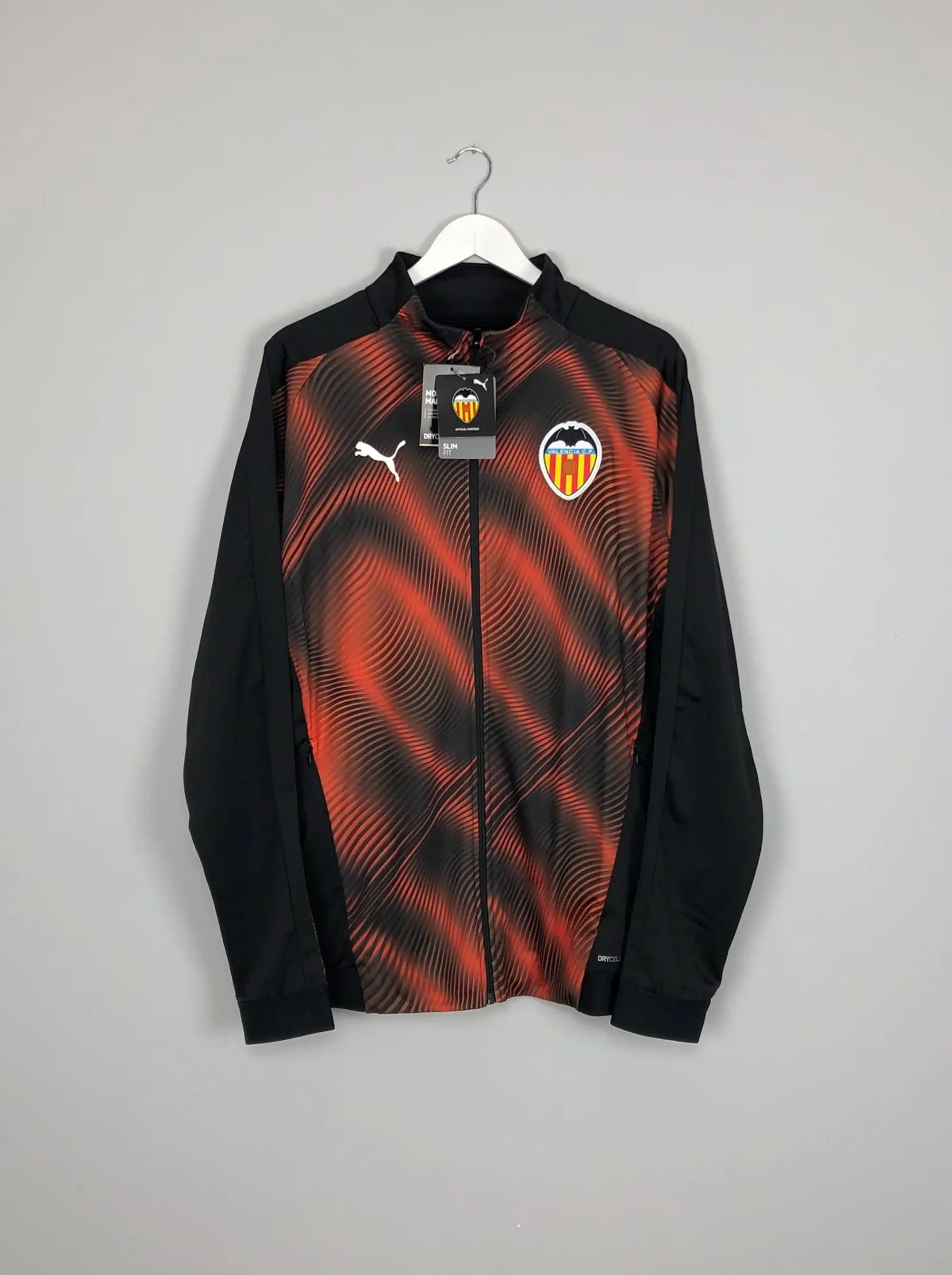 2019/20 VALENCIA *BNWT* STADIUM JACKET (MULTIPLE SIZES) PUMA, Medium / Valencia / 2019
