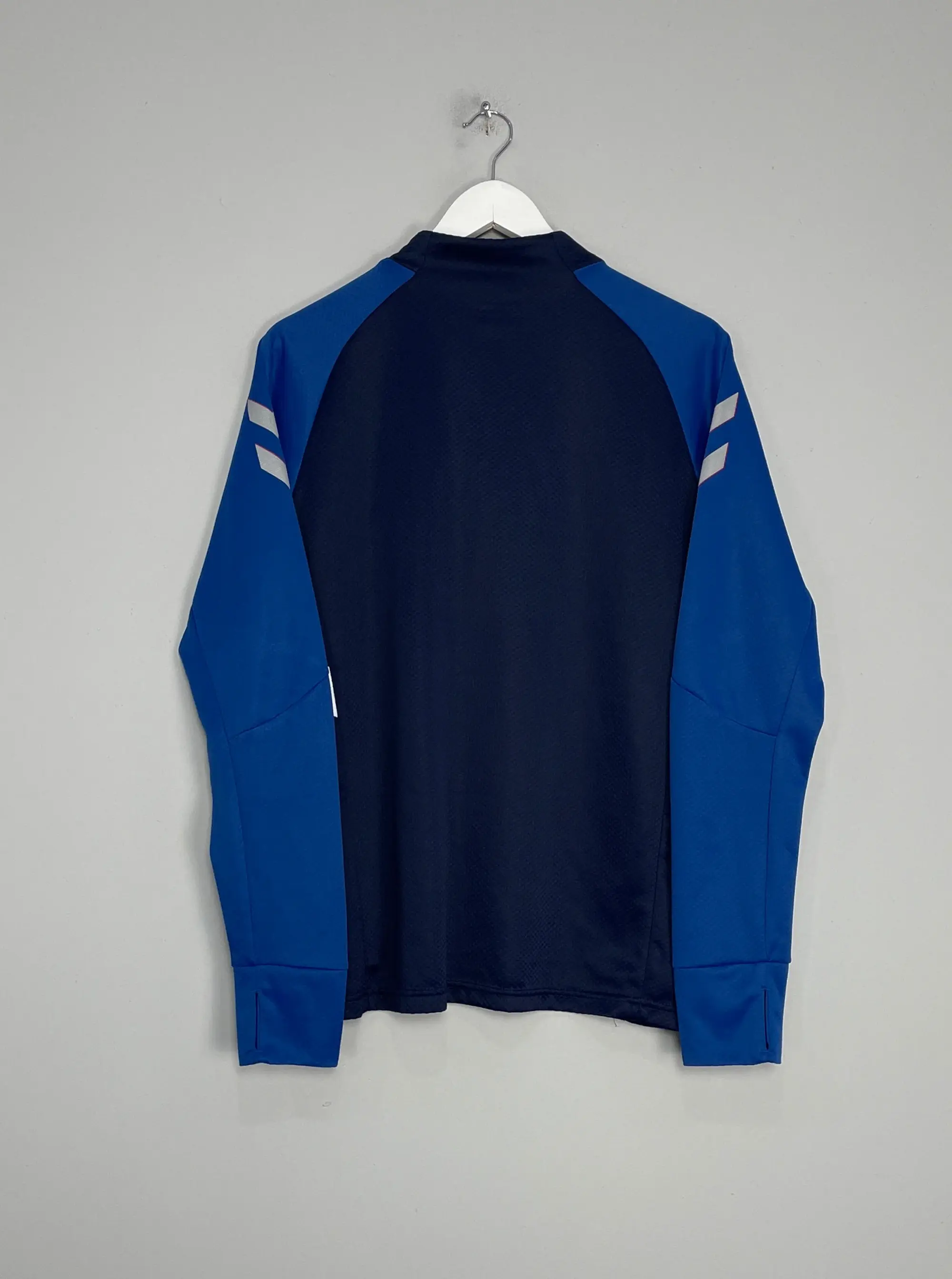 2018/19 RANGERS 1/4 ZIP TRAINING TOP (M) HUMMEL