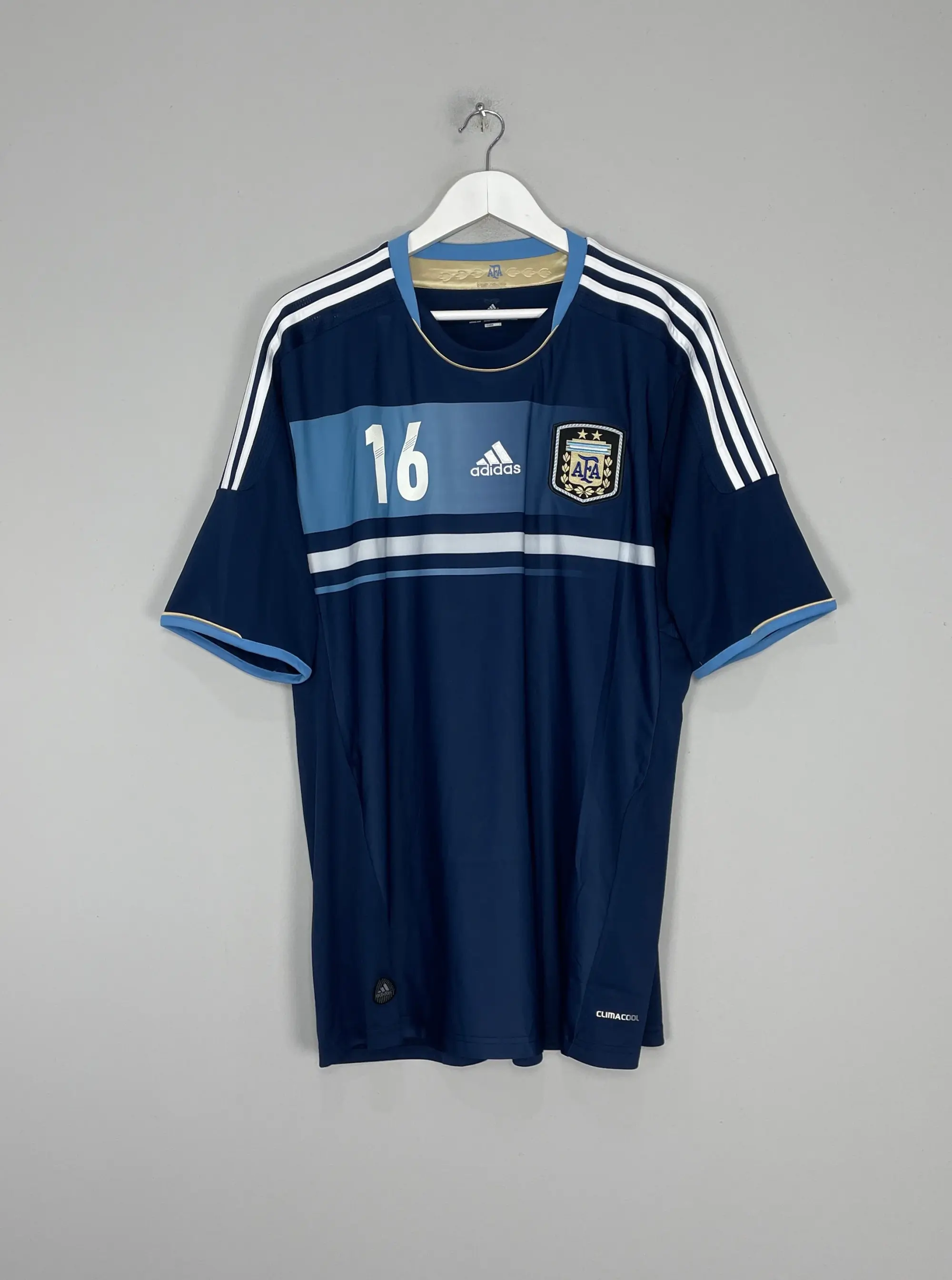 2011/12 ARGENTINA AGUERO #16 AWAY SHIRT (XL) ADIDAS | Cult Kits