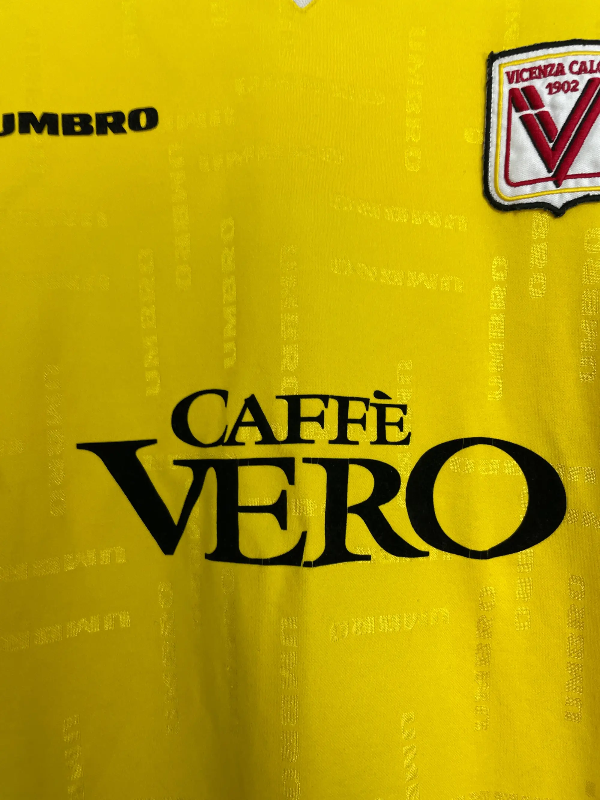 1999/00 VICENZA THIRD SHIRT (XL) UMBRO | Cult Kits