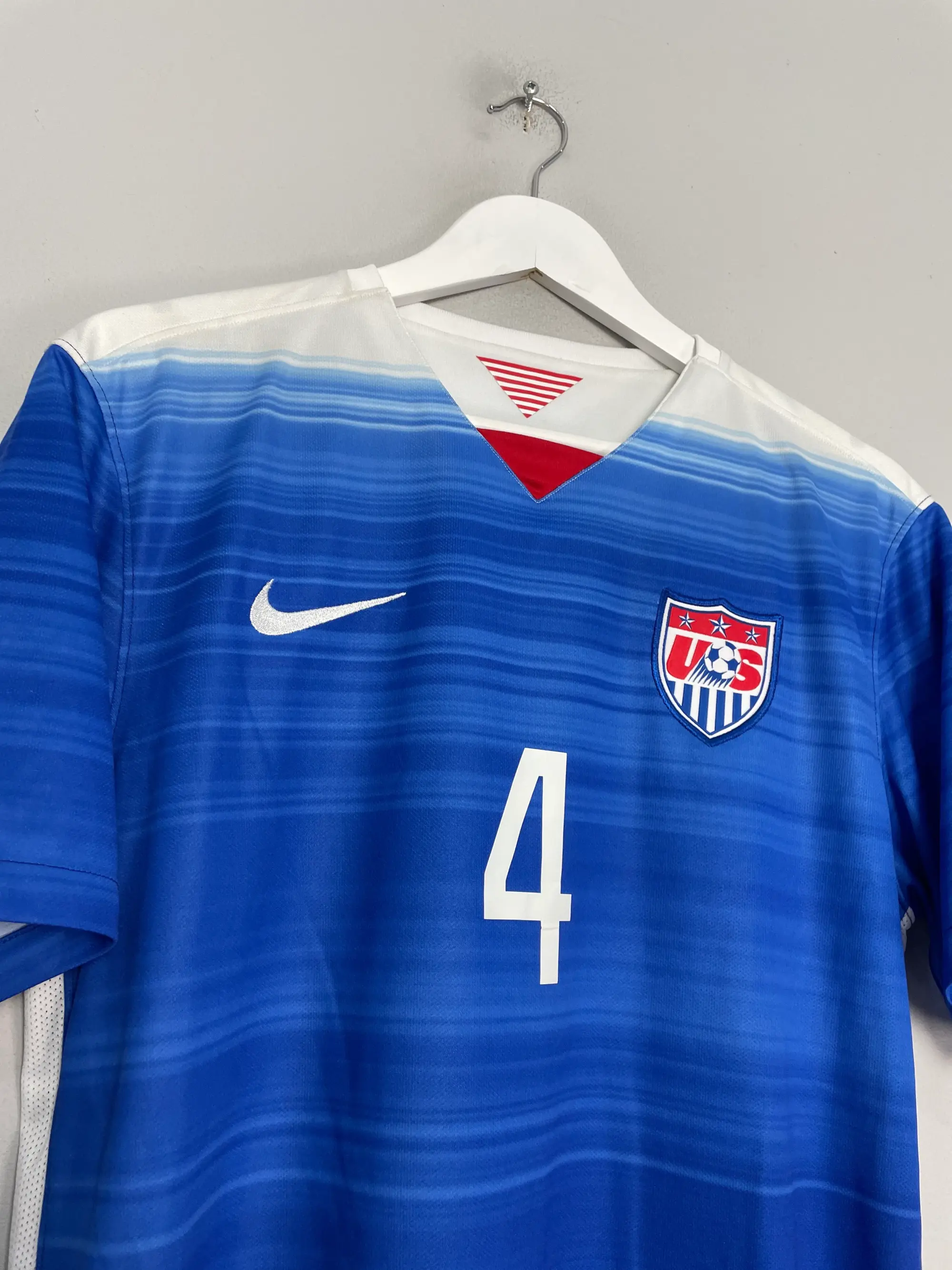 2015/16 USA BRADLEY #4 AWAY SHIRT (M) NIKE