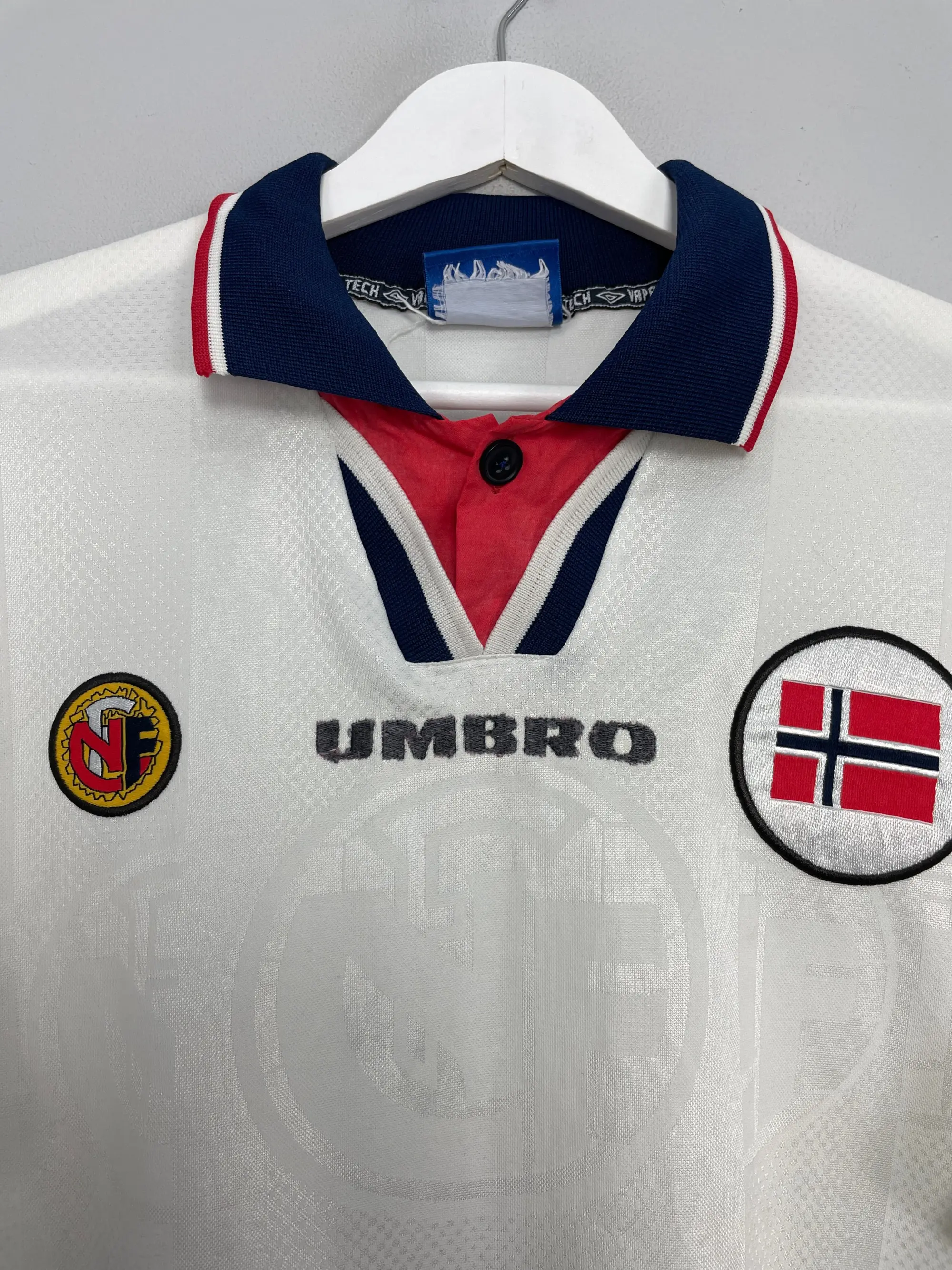 1998/00 NORWAY AWAY SHIRT (XL) UMBRO