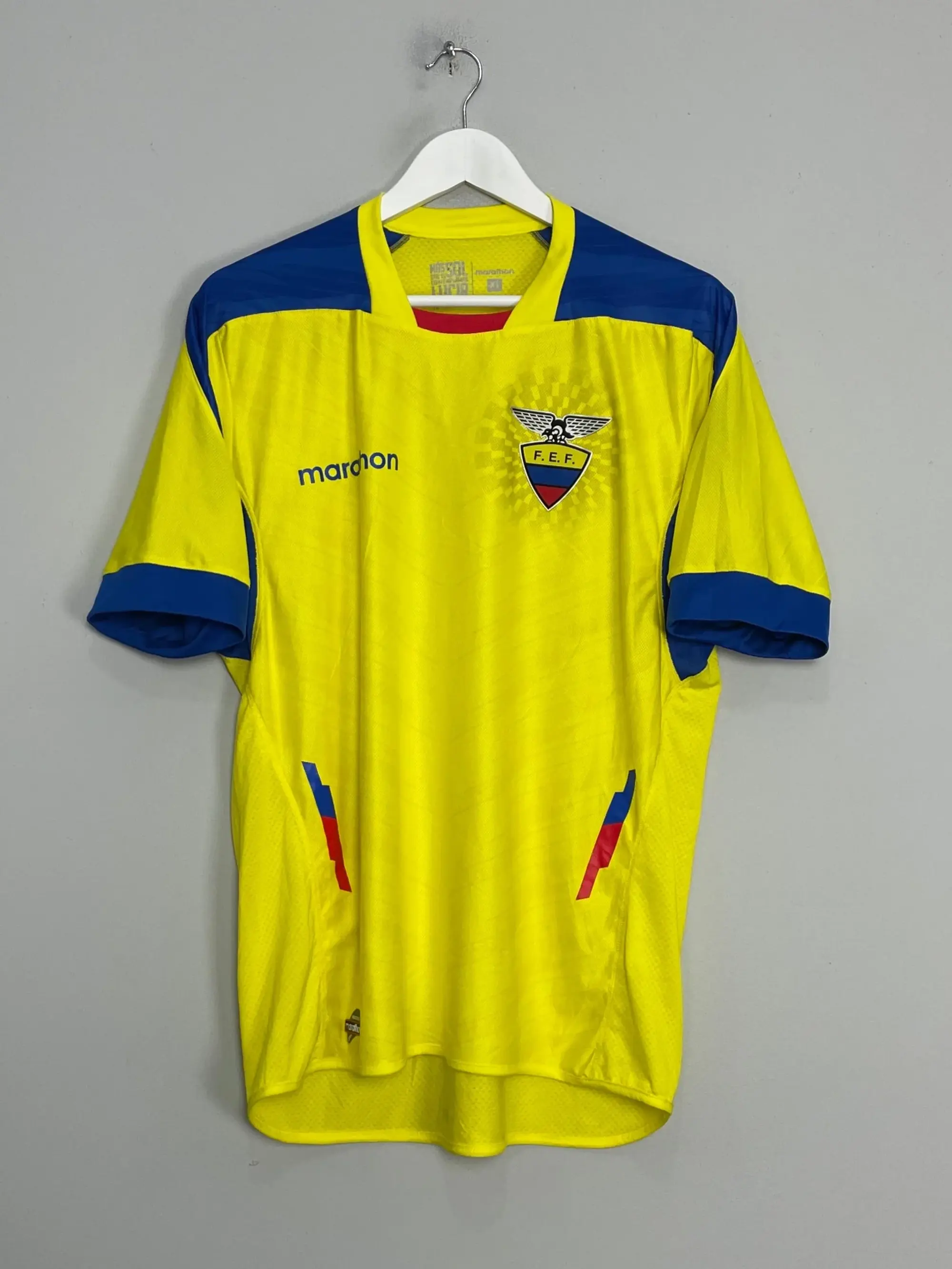 2014/15 ECUADOR HOME SHIRT (XL) MARATHON | Cult Kits