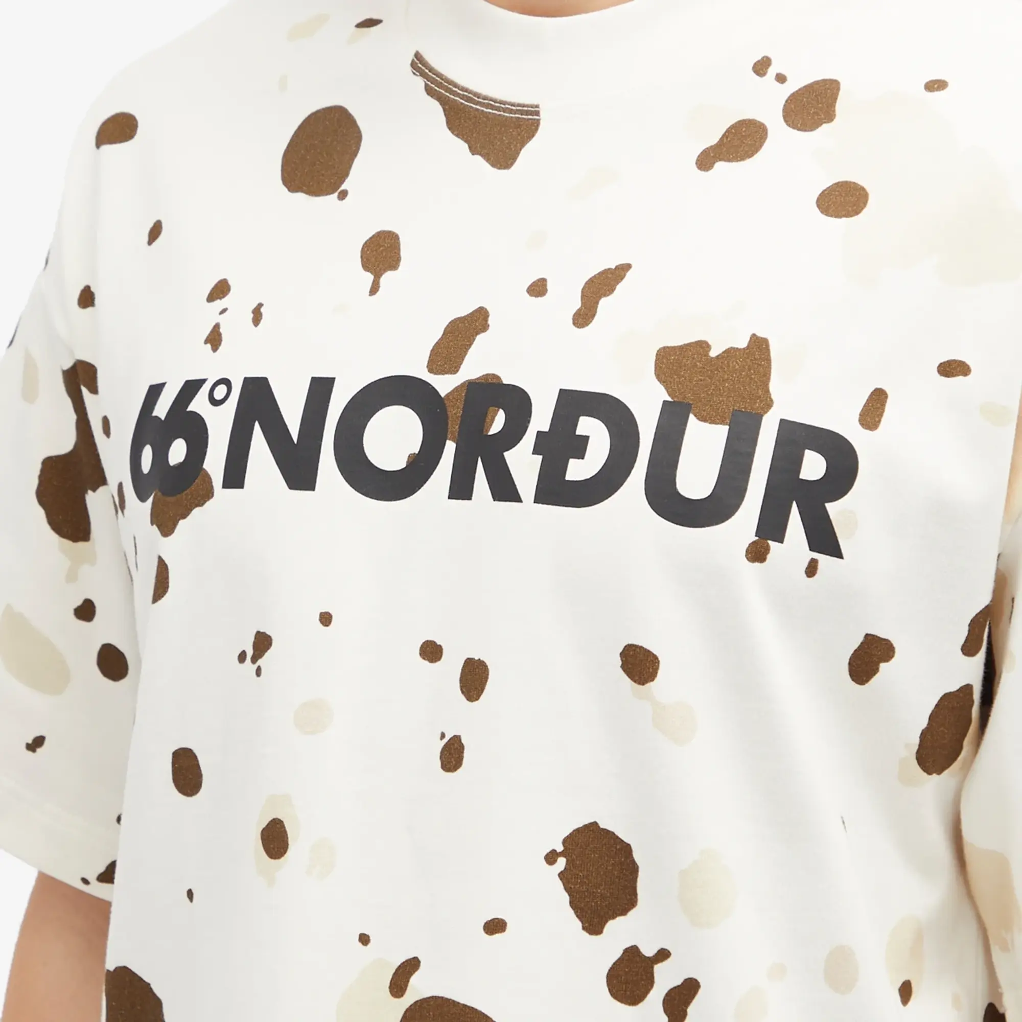 66° North Men's Hringbraut T-Shirt Eggshell Print