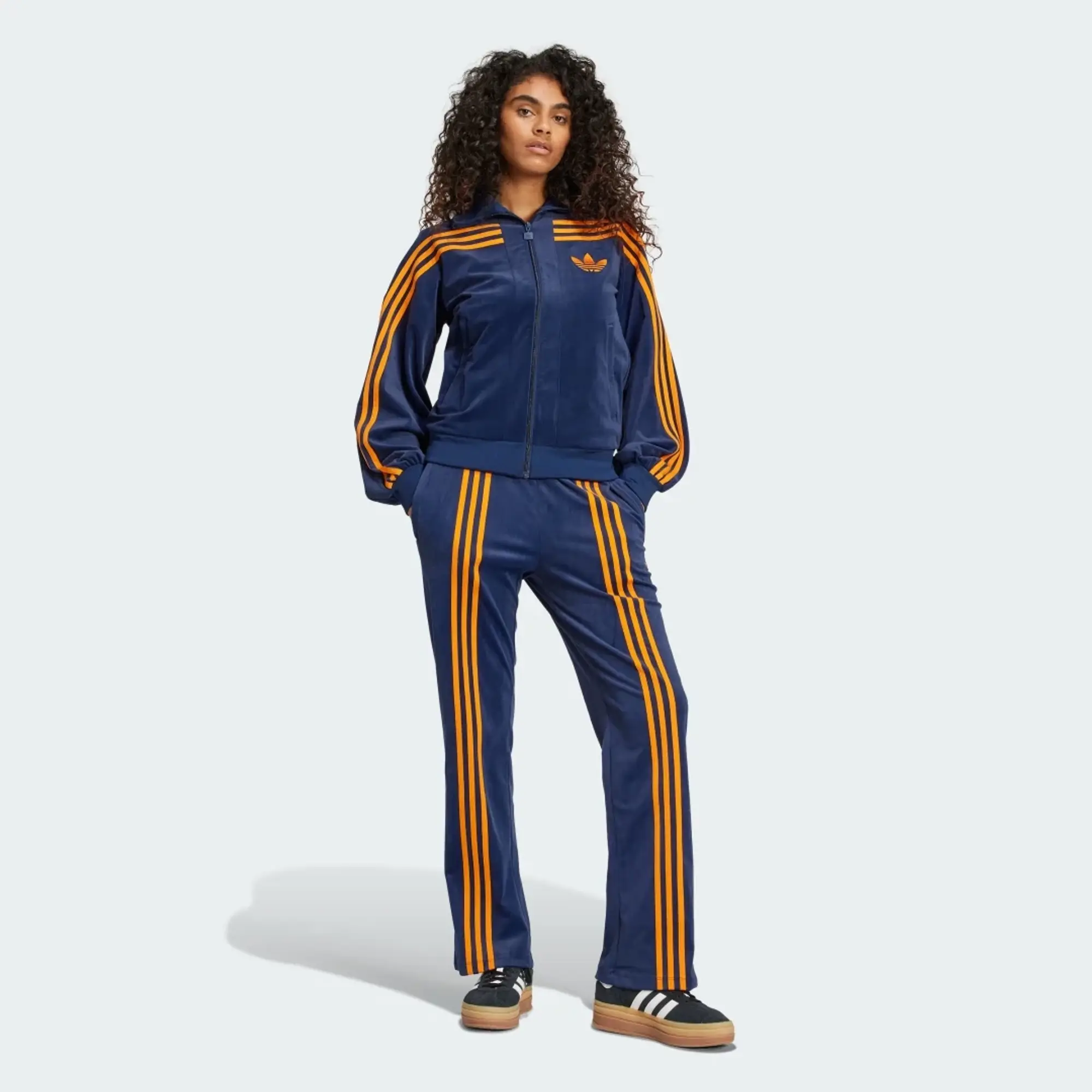 ◆adidas◆ 70s Velour Track Top Navy Orange JN8287 adidas 70s Velour Track Top | JN8287 | FOOTY.COM
