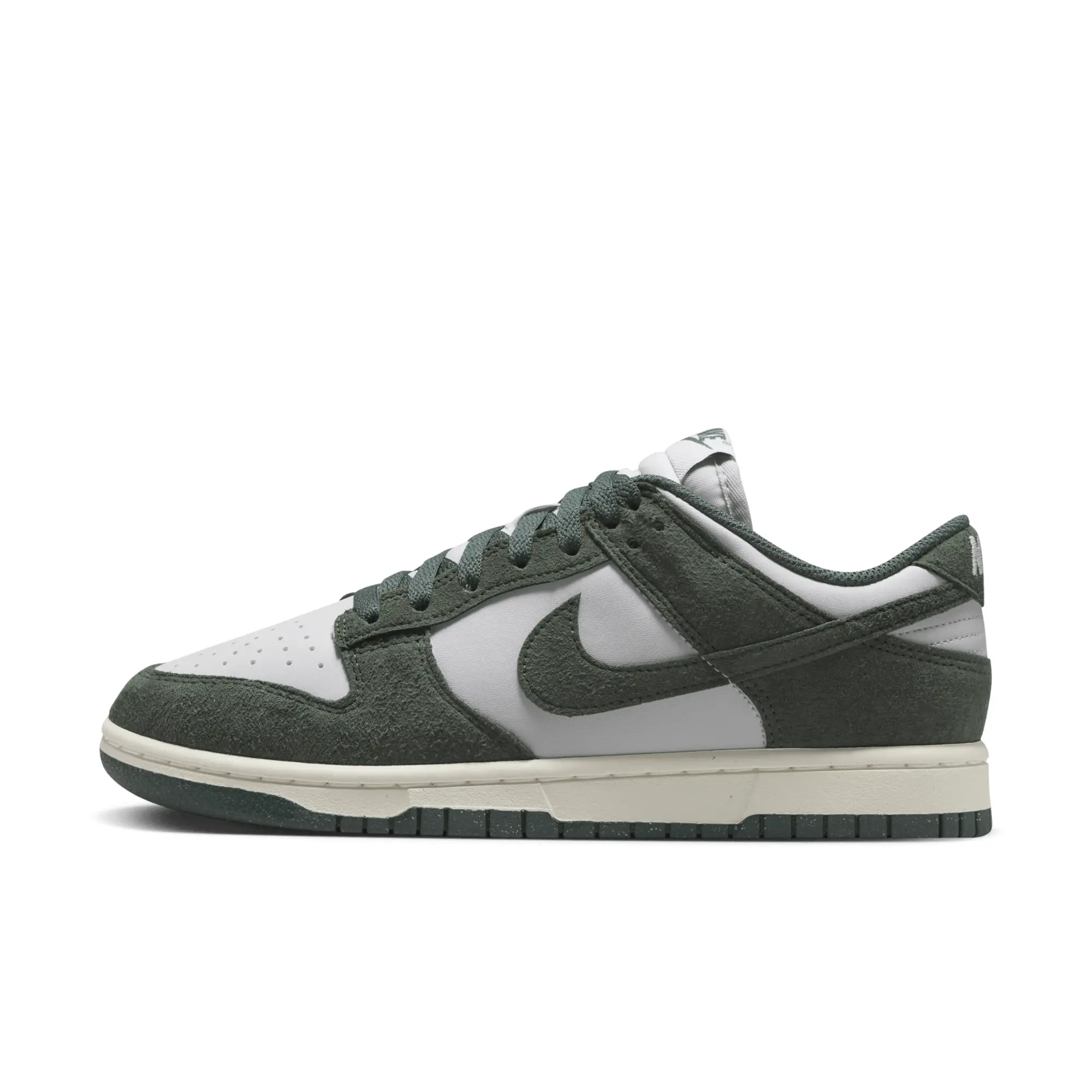 Nike Dunk Low Trainers In White And Green