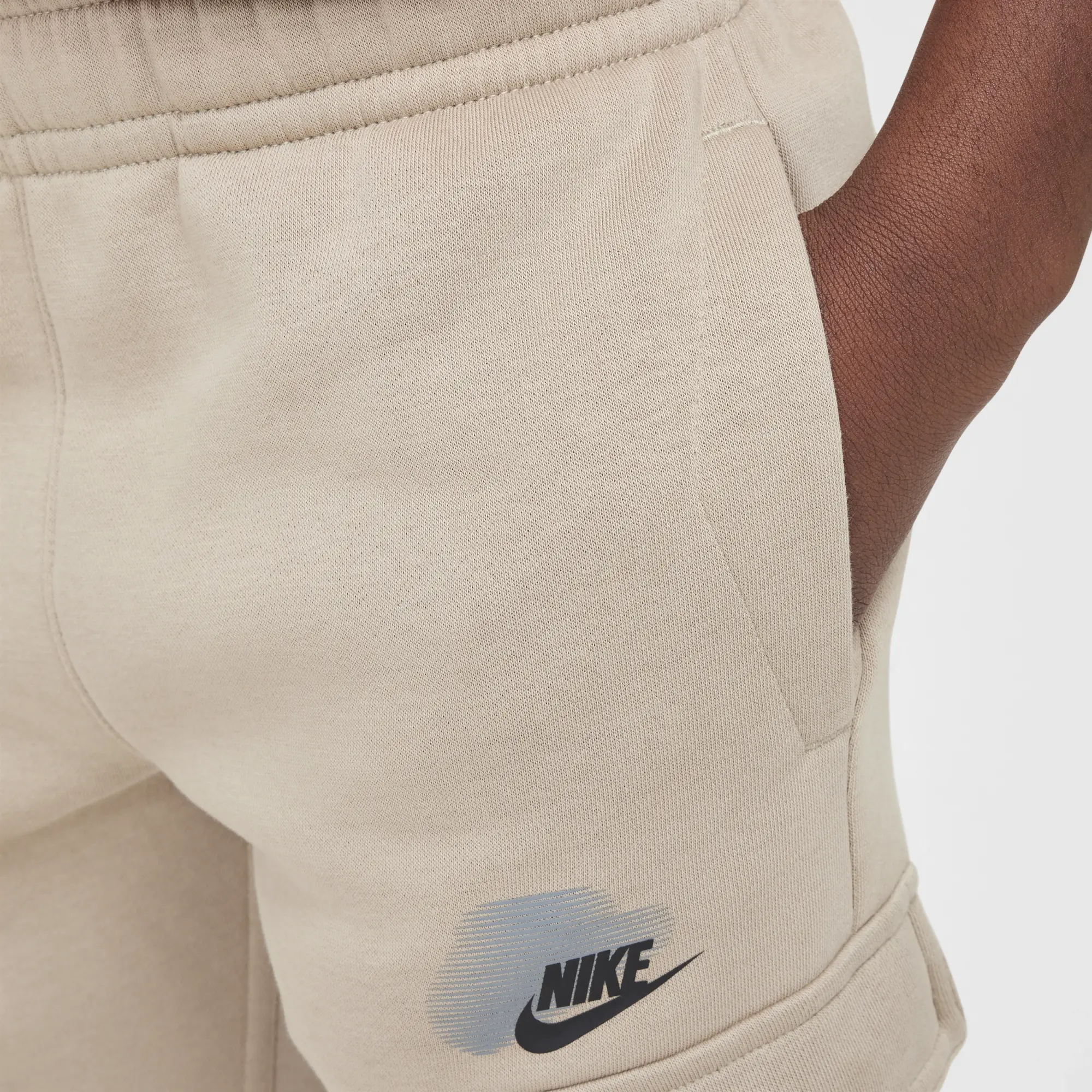 Nike Sportswear Standard Issue Older Kids' (Boys') Cargo Trousers - Brown - Cotton/Polyester