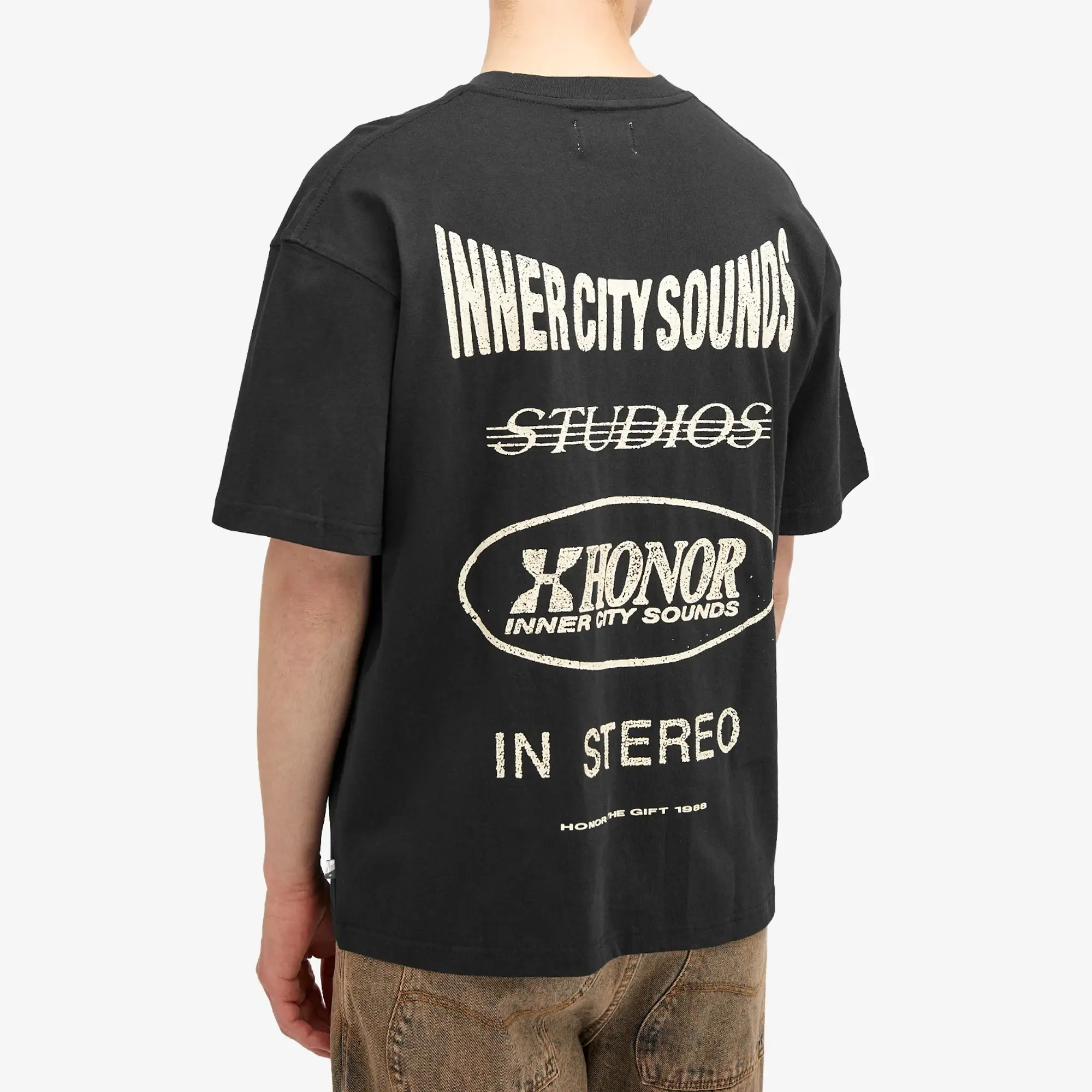 Honor the Gift Men's Studio T-Shirt Black