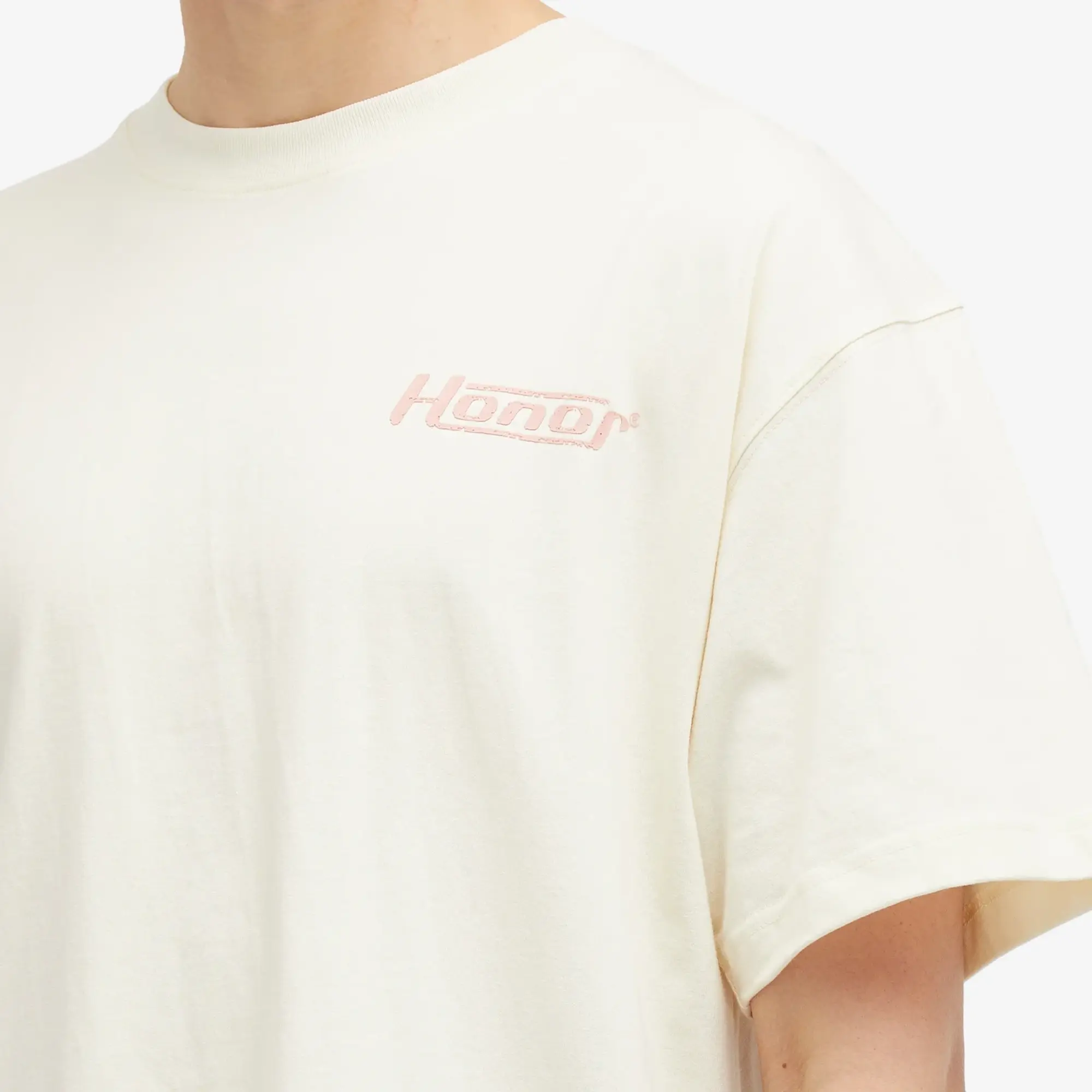 Honor the Gift Men's Globe Logo T-Shirt Cream