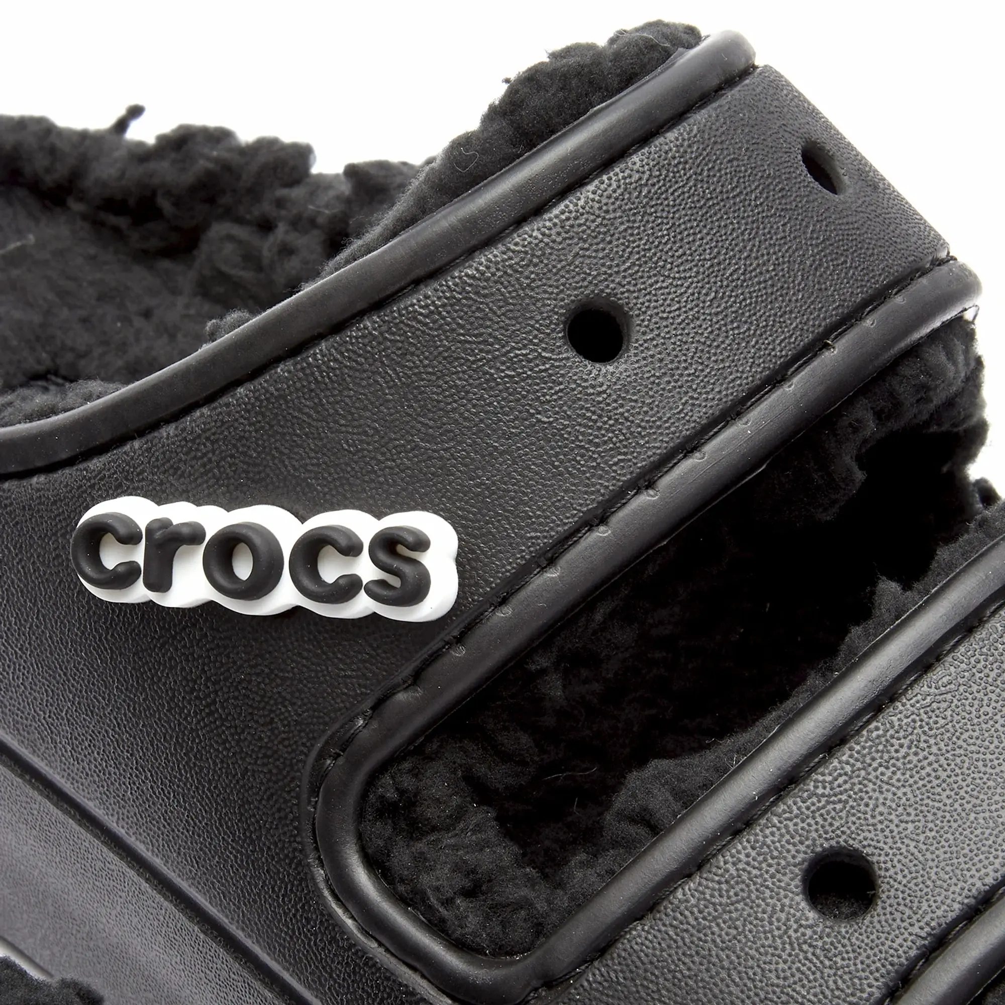 Crocs | Unisex | Classic Cozzzy | Sandals | Black / Black | M12