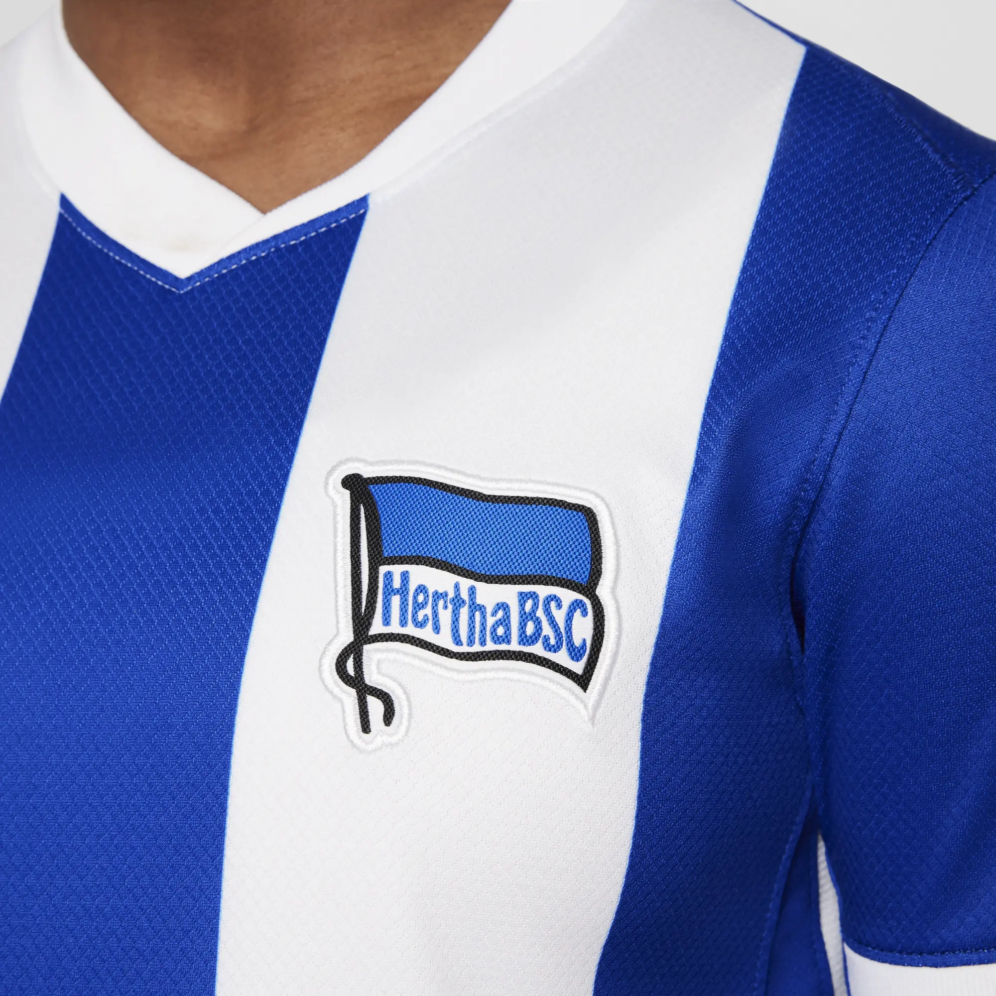 Hertha BSC 2024/25 Stadium Home Older Kids' Nike Dri-FIT Football Replica Shirt - Blue - Polyester