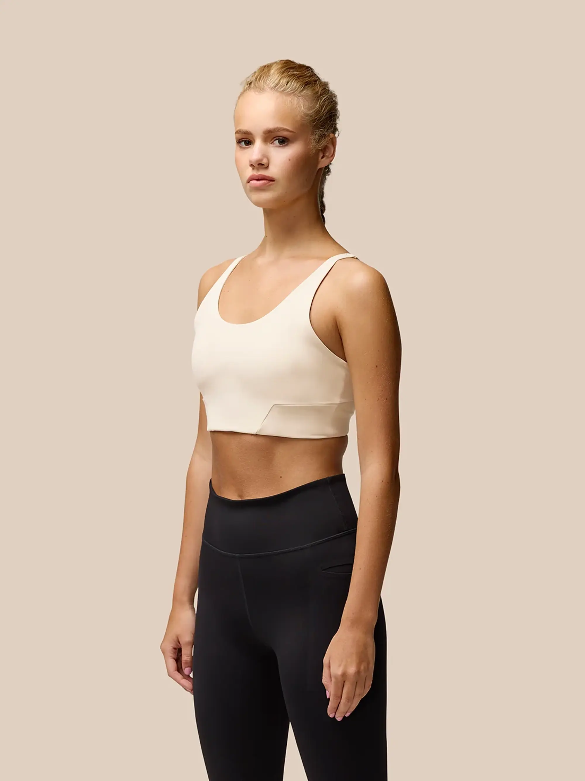 Castore Flow Training Sports Bra - Beige
