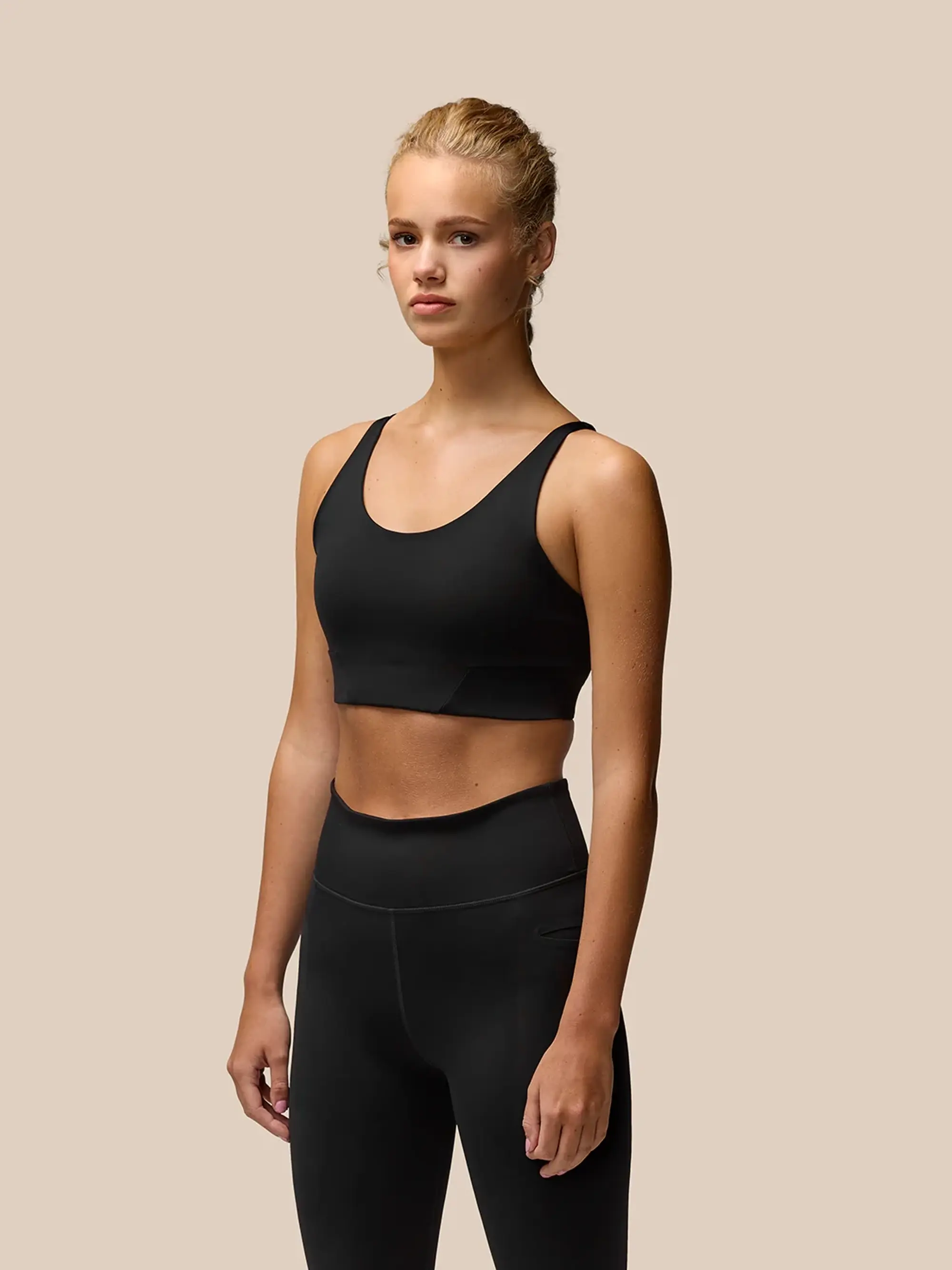 Castore Flow Training Sports Bra - Beige
