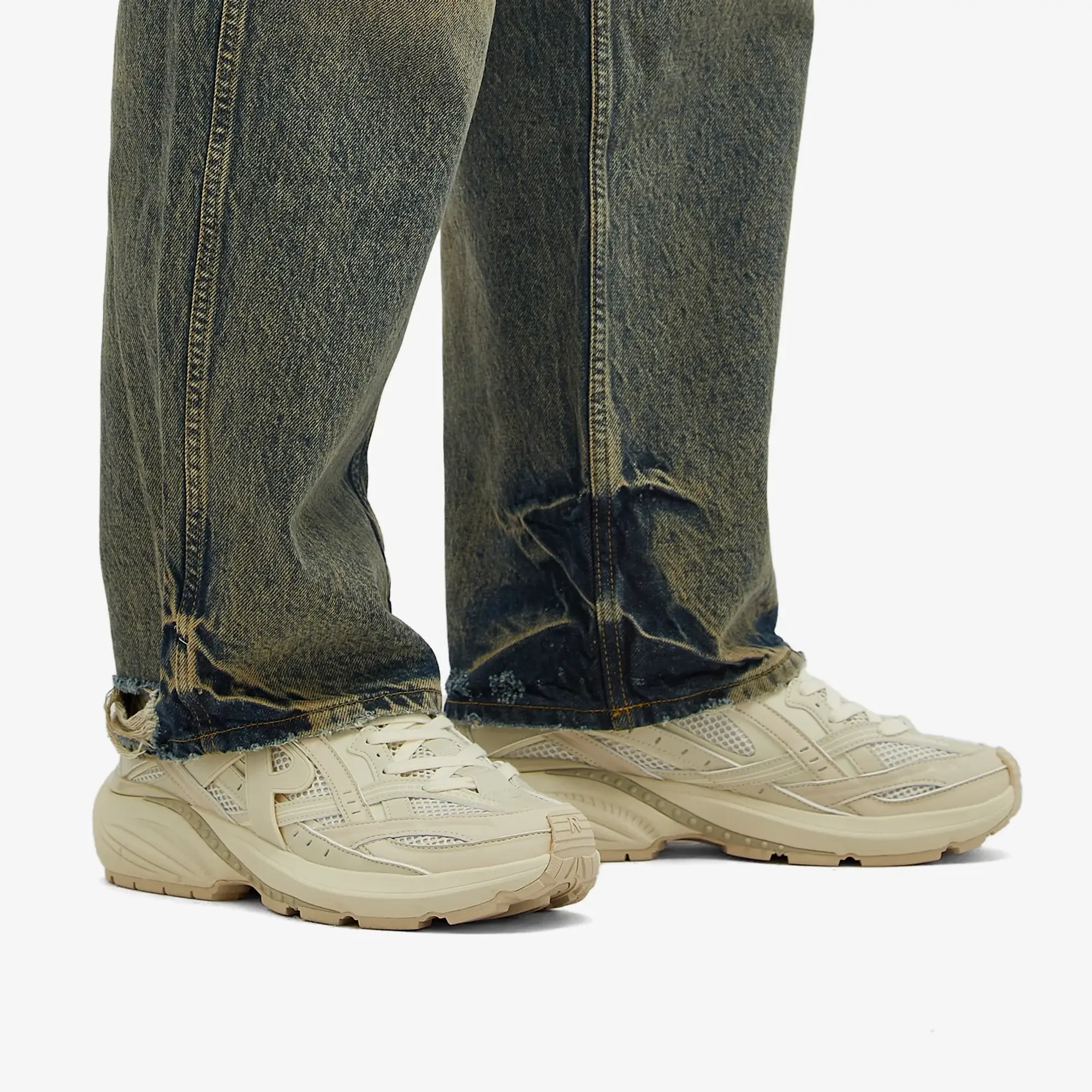 Represent Men's Storm Runner Off White