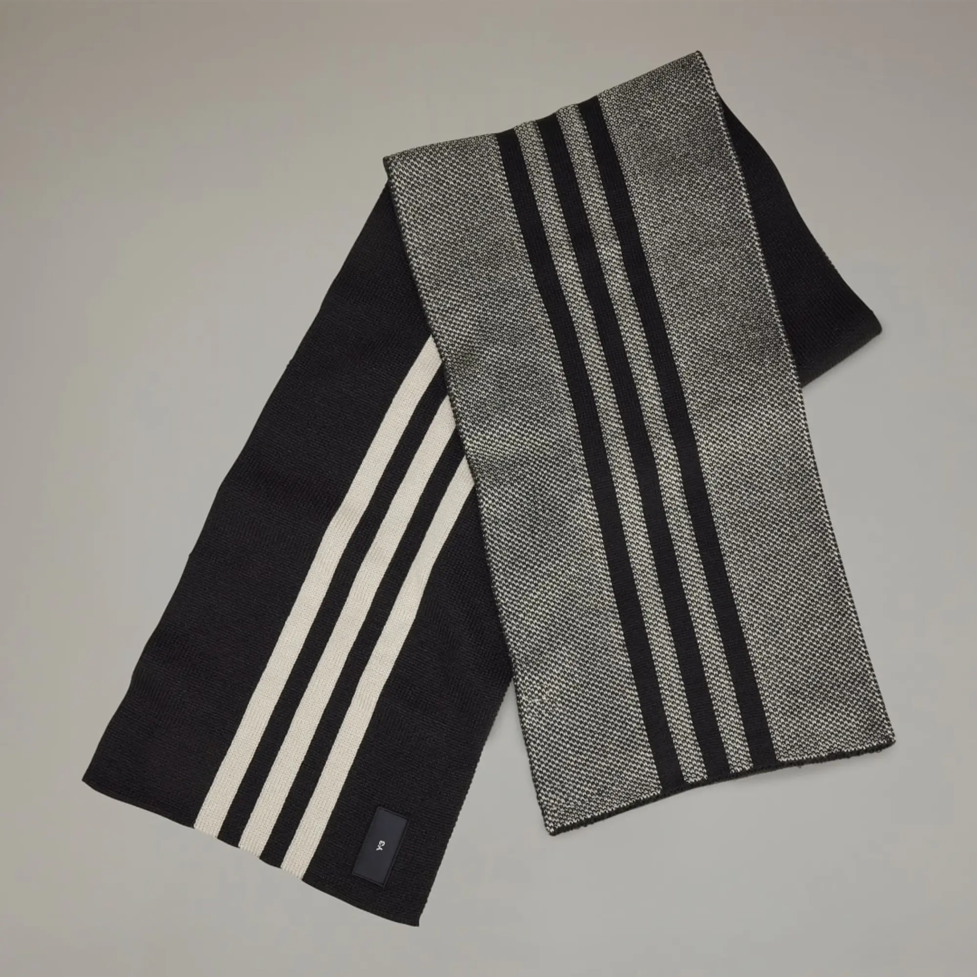 Y-3 Men's 3-Stripe Scarf Black