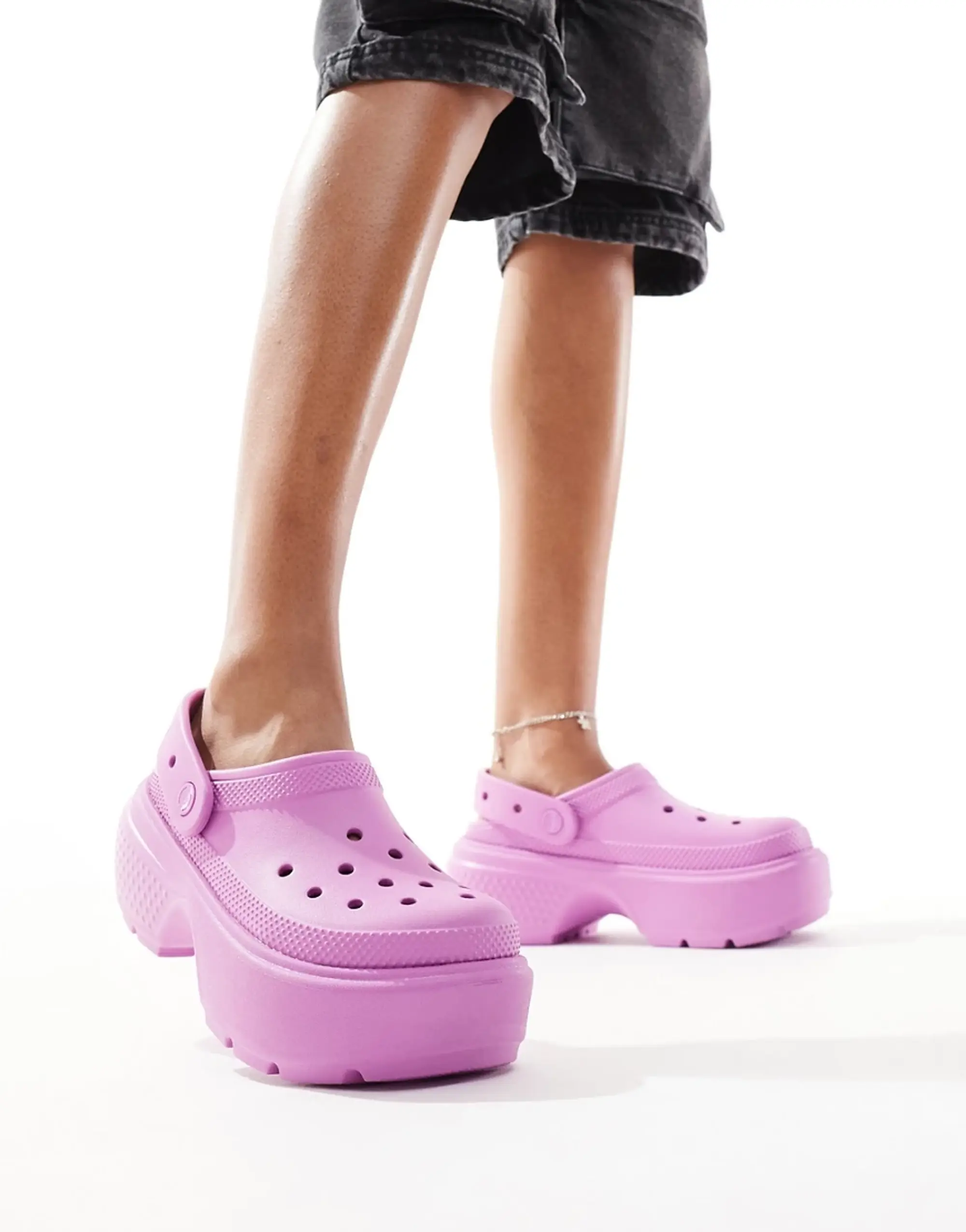 Crocs Stomp Clog  in Pink