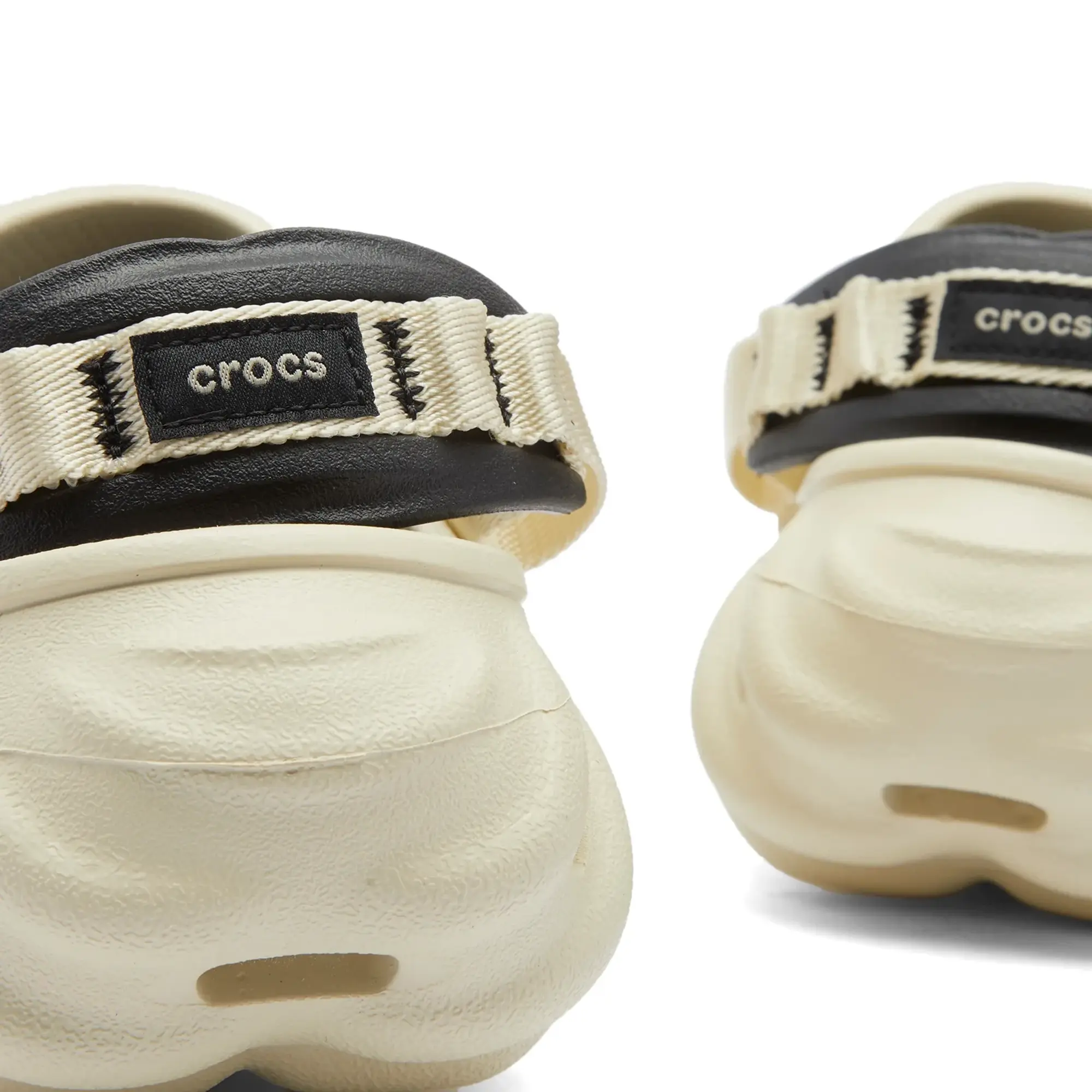 Crocs Echo Clog Bone/Black