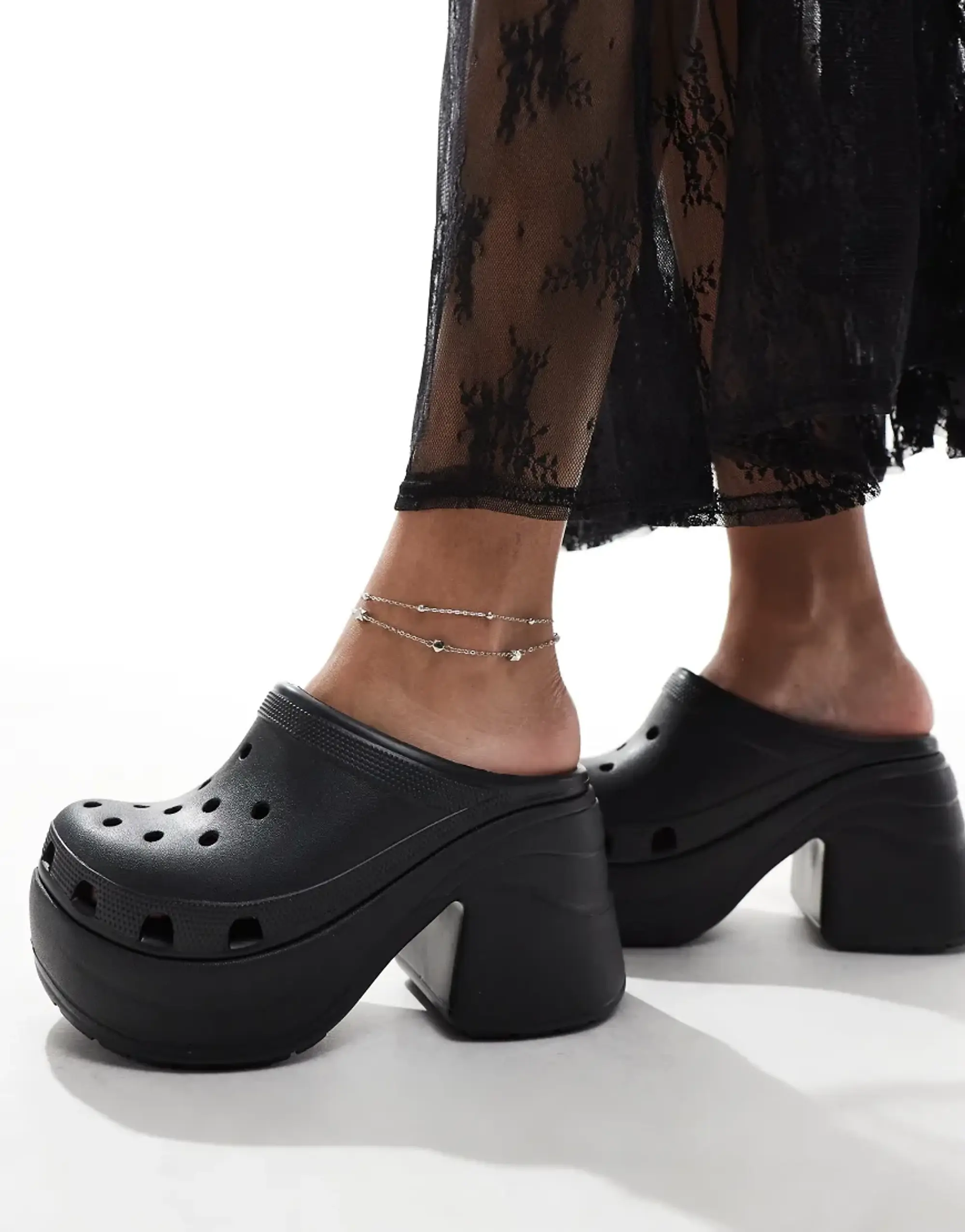 Crocs Siren Clogs In Black