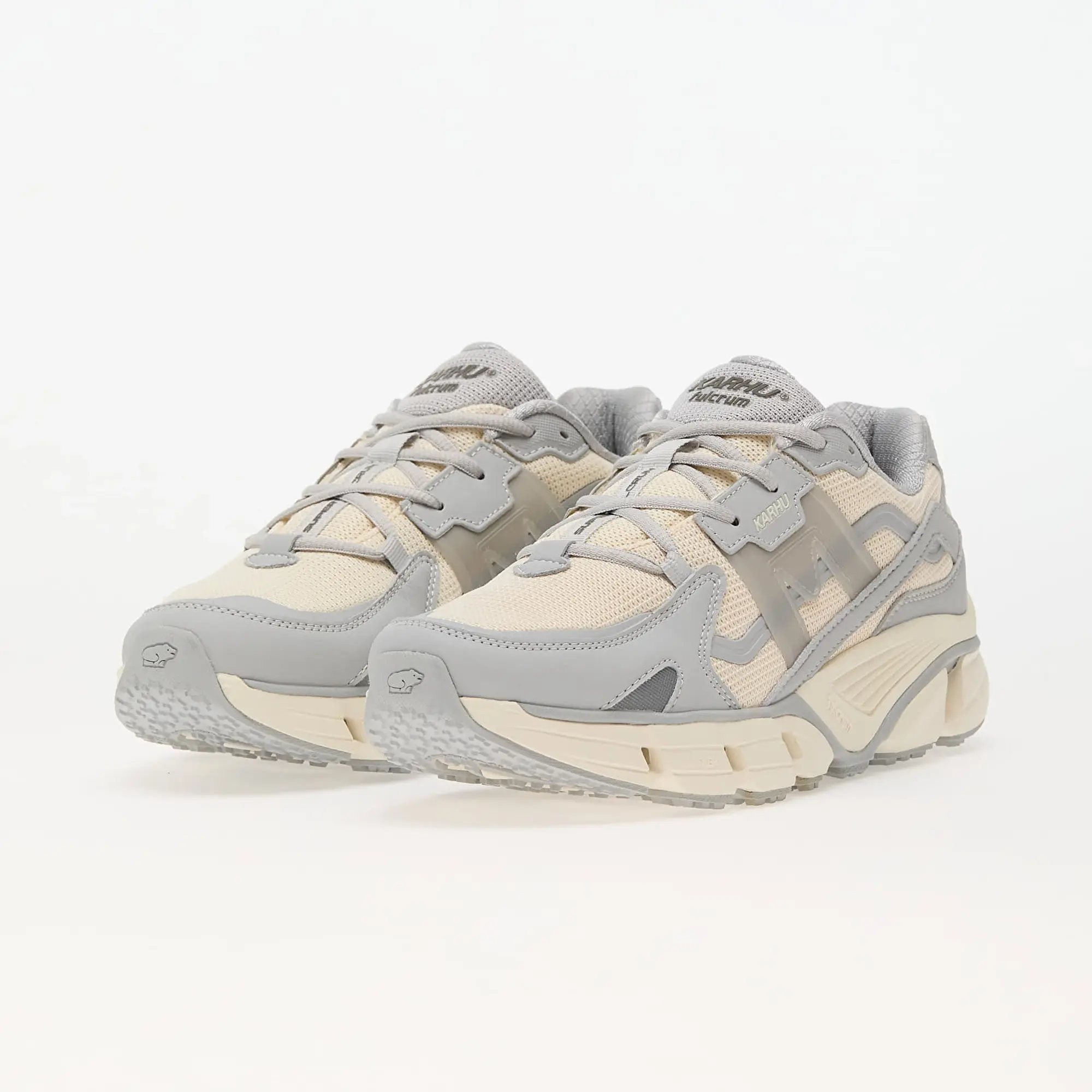 Sneakers Karhu Super Fulcrum Vanilla Ice/ Lunar Rock Eur 46.5