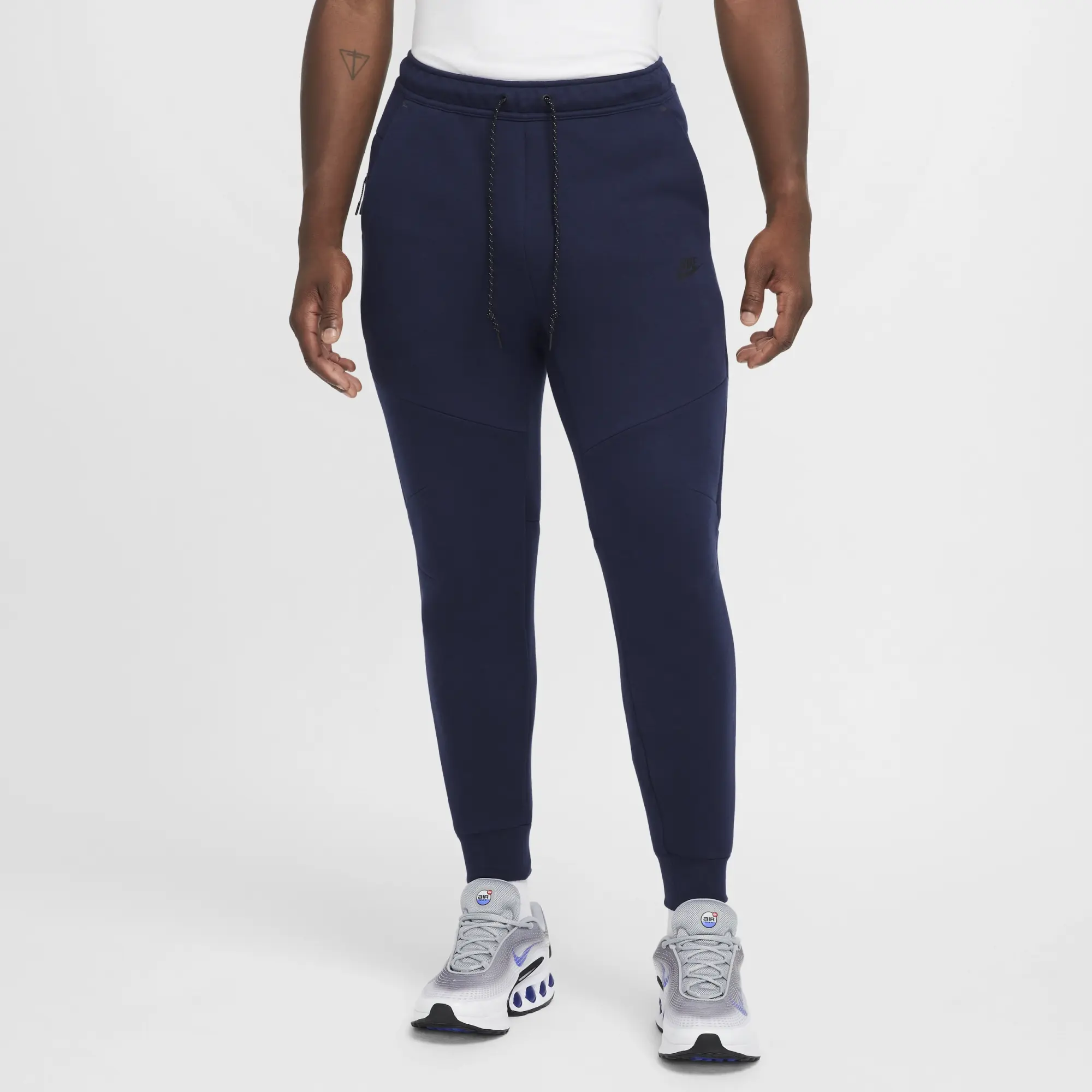 Nike Tech Fleece Jogger - Navy - Size M - Navy