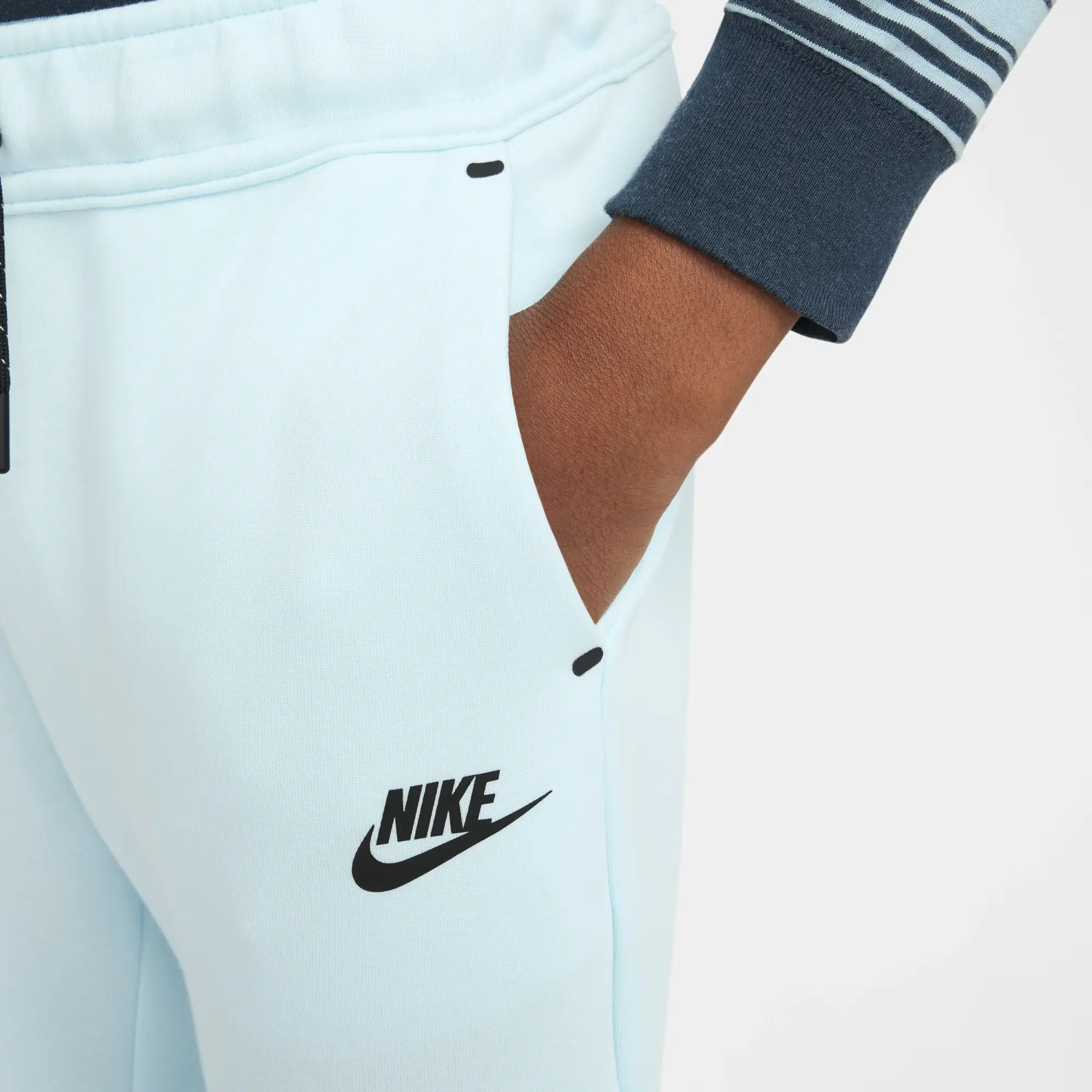 Nike Sportswear Older Kids Tech Fleece Joggers 8 15Y