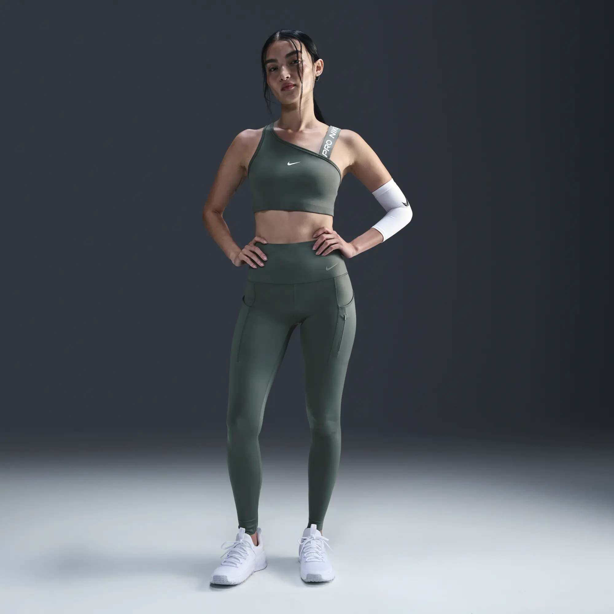 Pants Nike Go Women's Firm-Support High-Waisted Full-Length Leggings With Pockets Vintage Green/ Black Xs