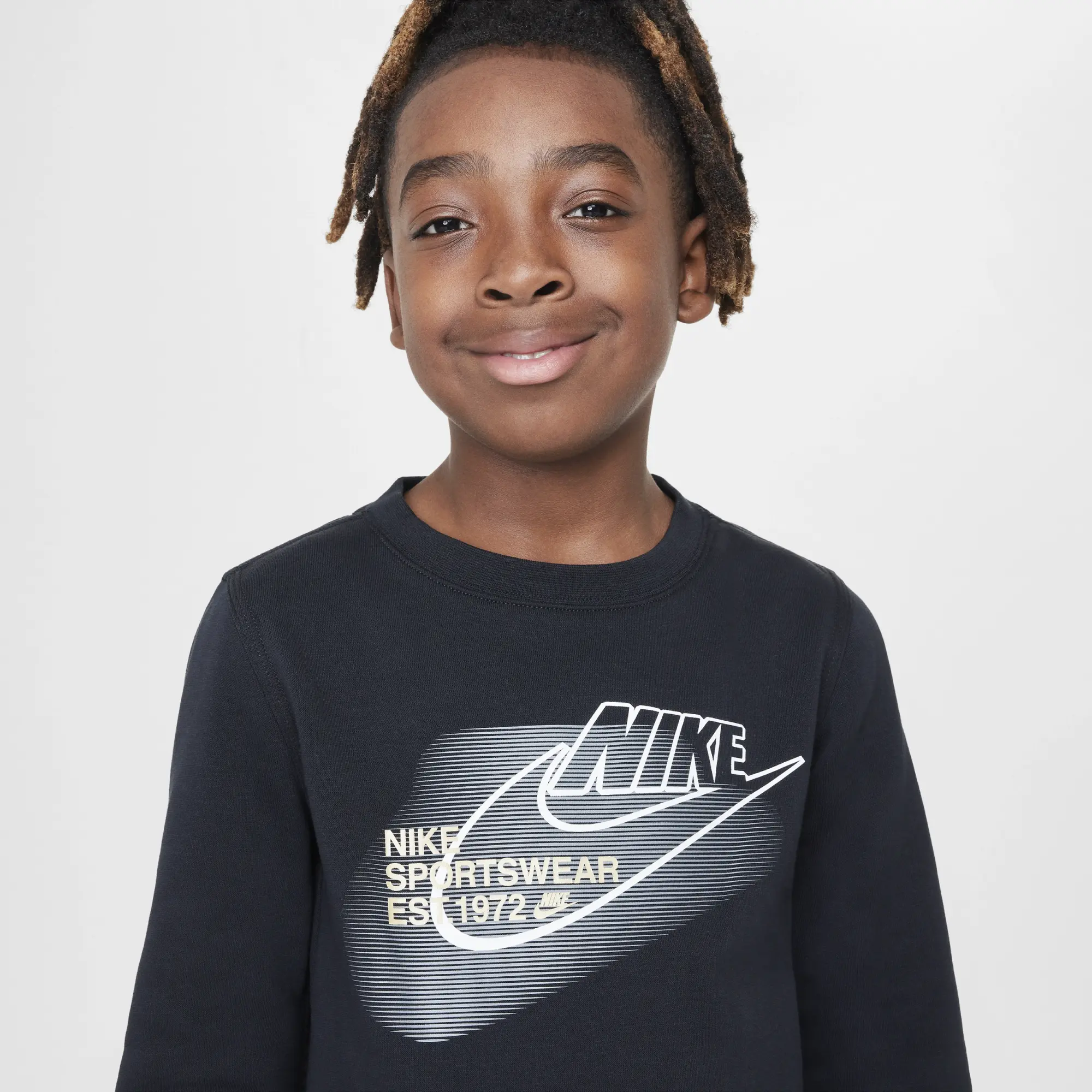 Nike Standard Issue Logo Crew Sweatshirt - Black - Kids