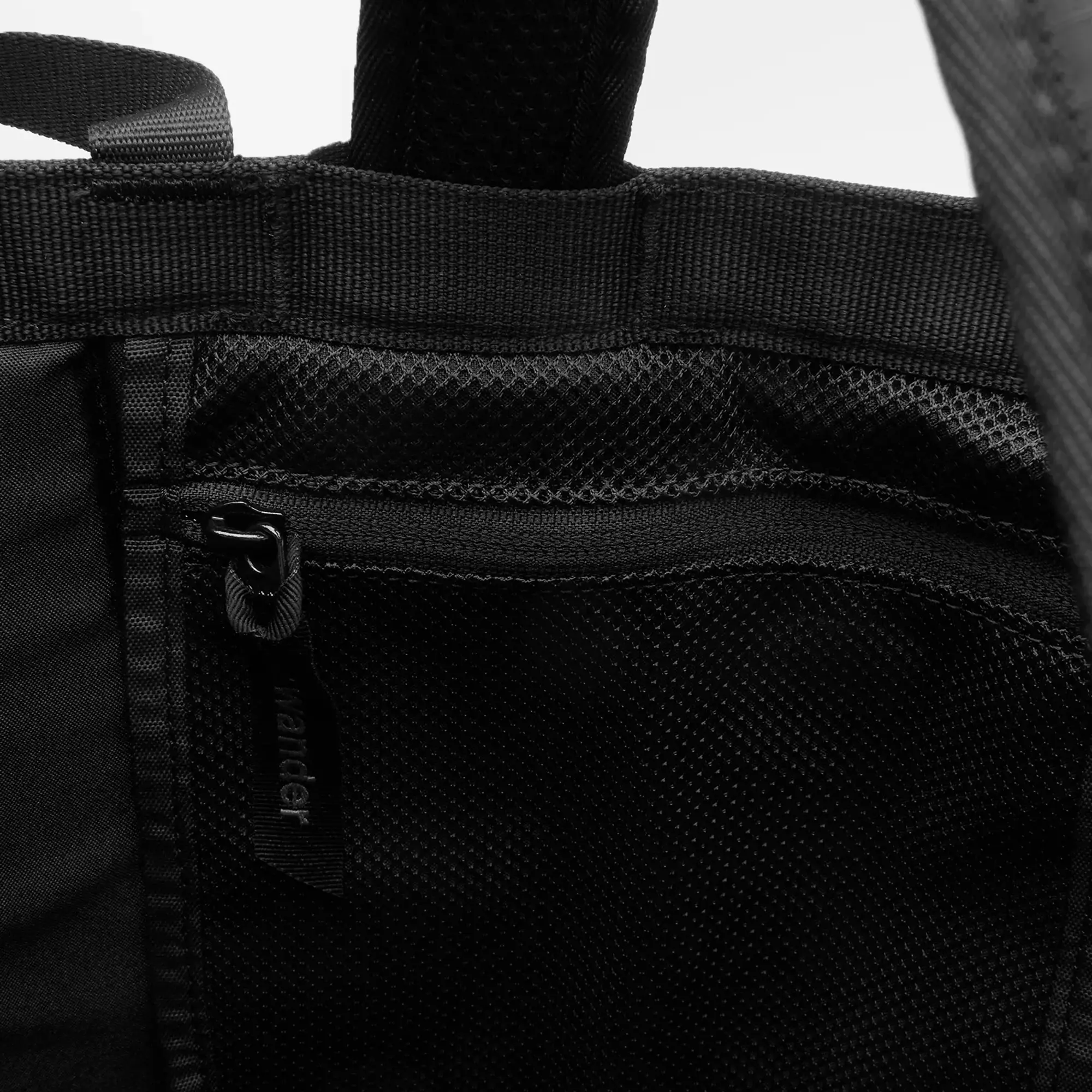 Gramicci Padded 2Way Pack - Black