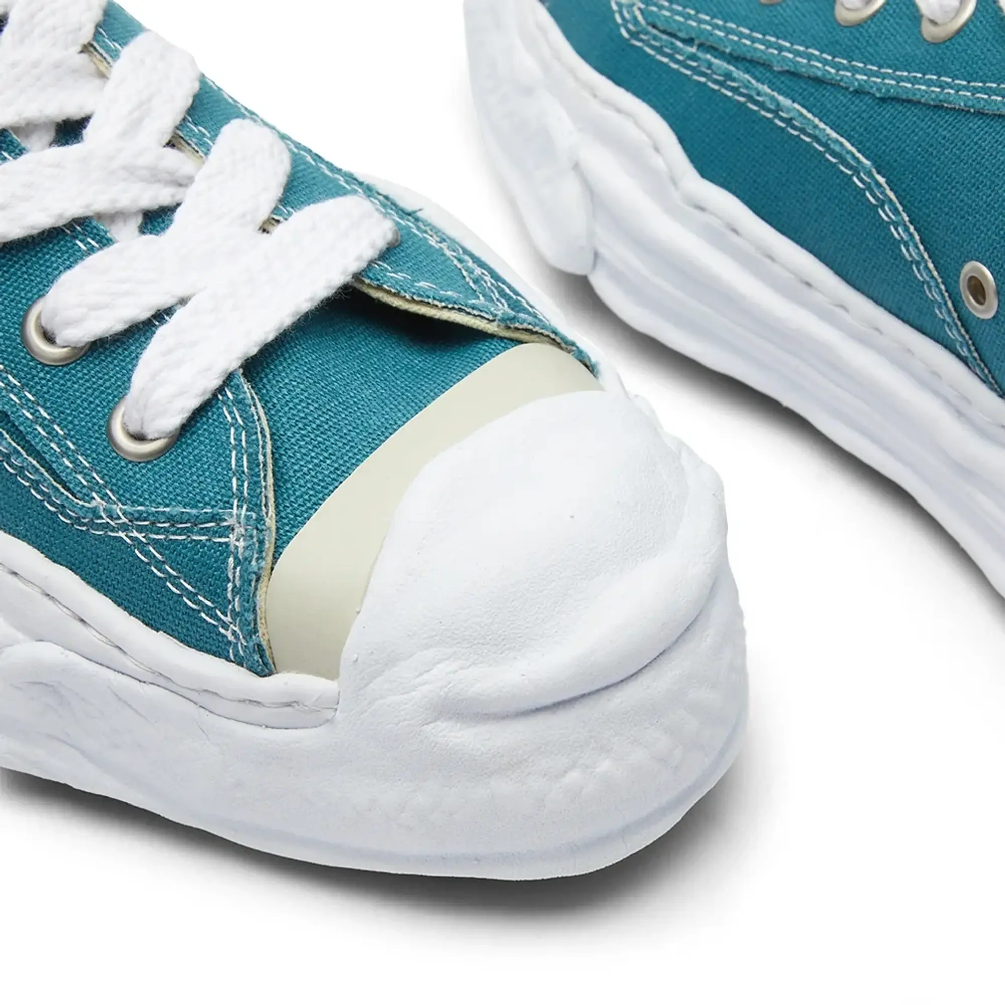 Maison MIHARA YASUHIRO Men's Hank Low Original Sole Toe Cap Canvas Sneaker Blue