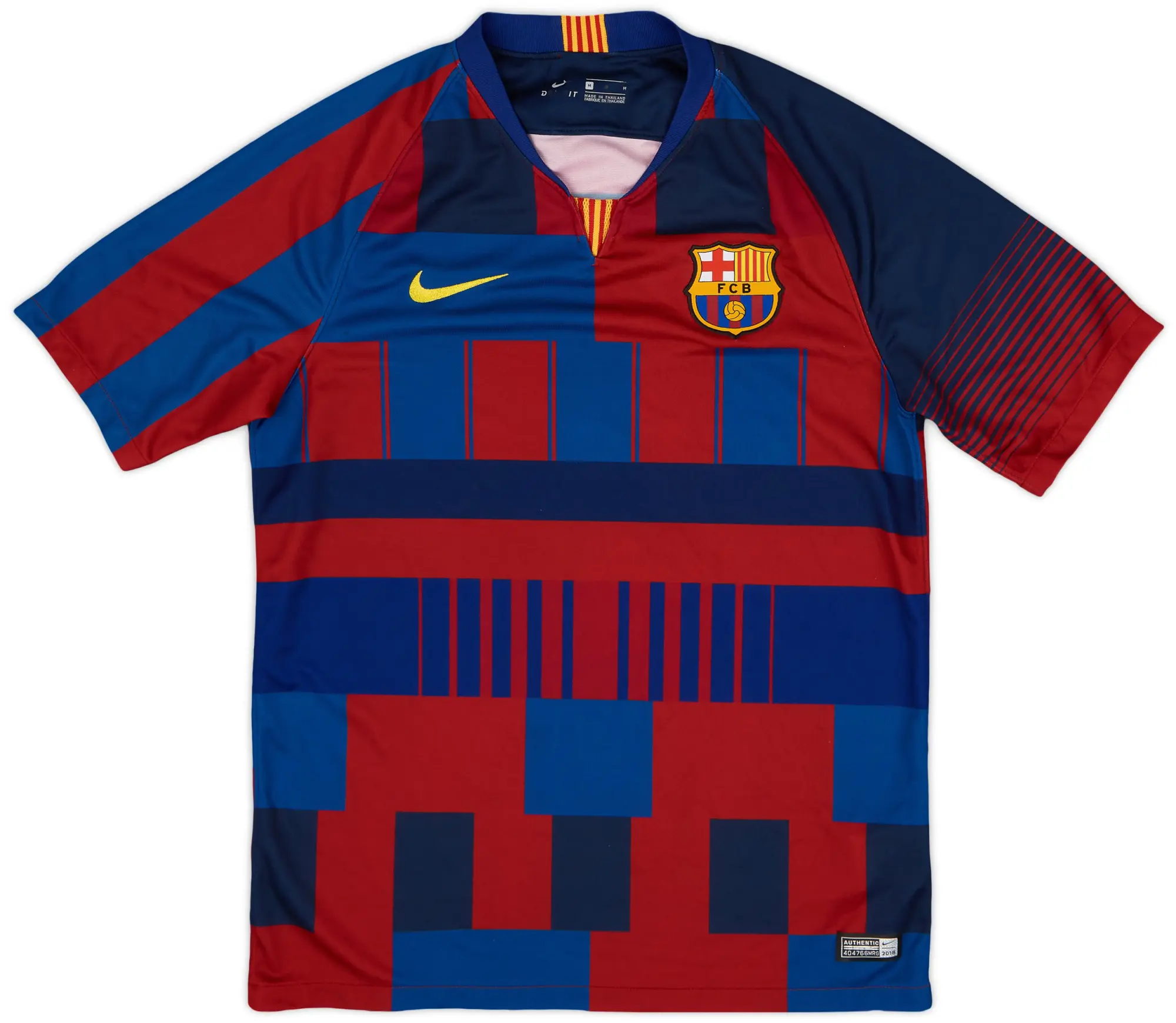2018-19 Barcelona Nike Training Shirt - 8/10 - (L.Boys)
