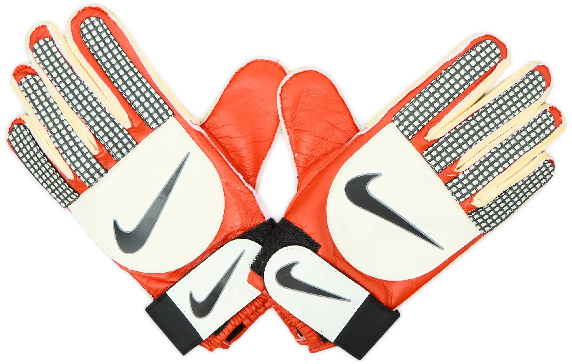 Nike Gunn Cut GK Gloves - 6/10