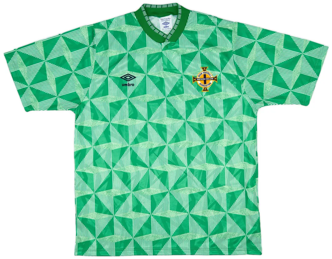 ウェア UMBRO Northern Ireland 125th anniversary 2005 Northern Ireland '125 Years' Shirt - 10/10 - (M)