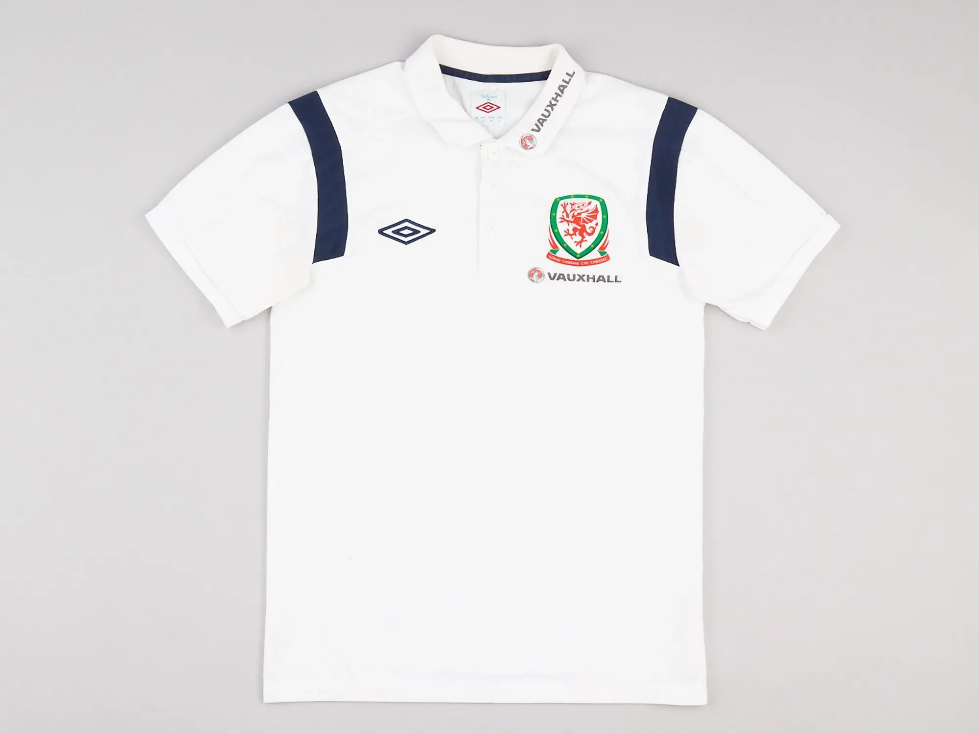 2010s Wales Umbro Training Polo - 6/10 - (S)