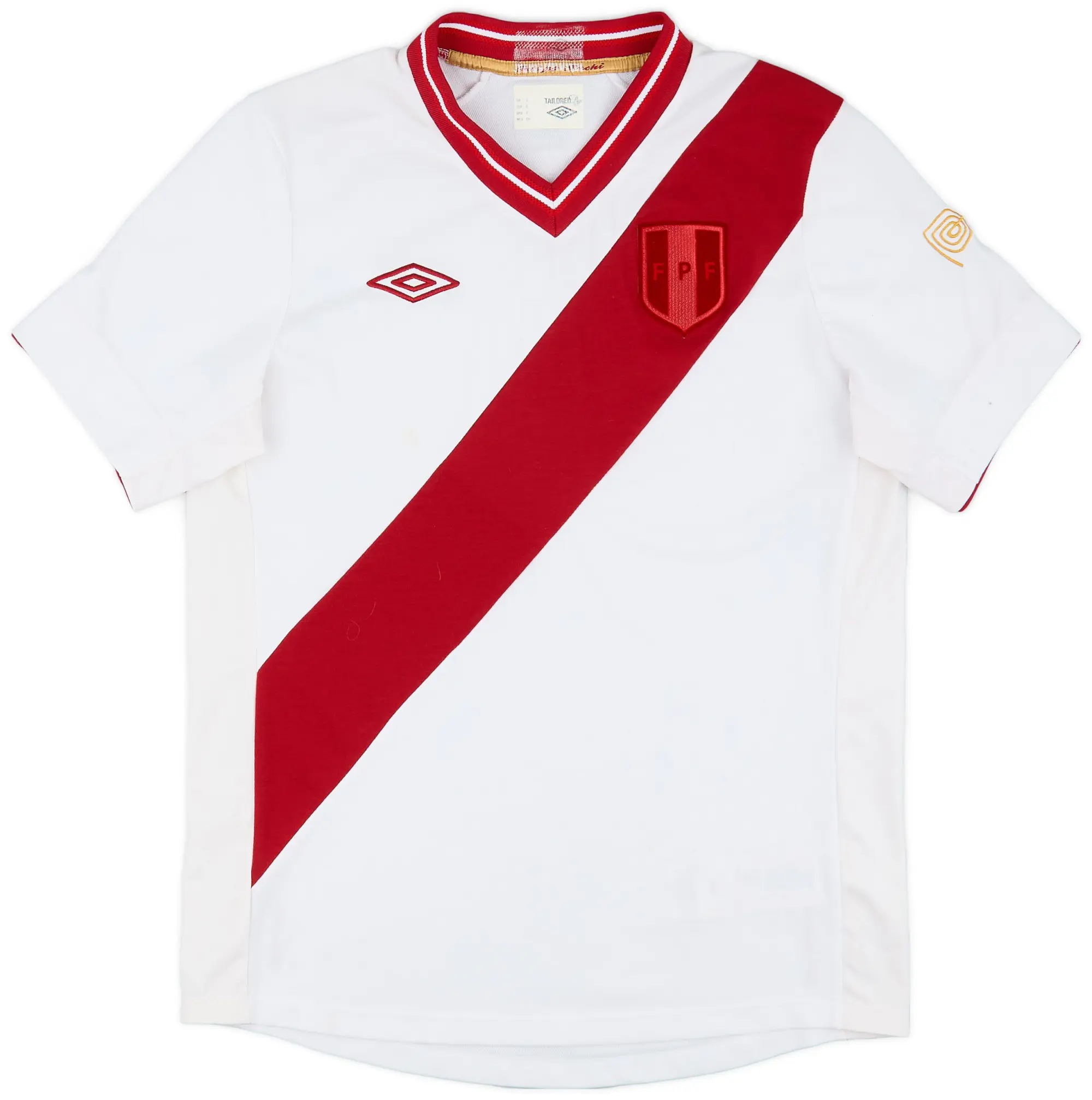Umbro 2012-14 Peru Limited Edition Home Shirt - 7/10 - (S)