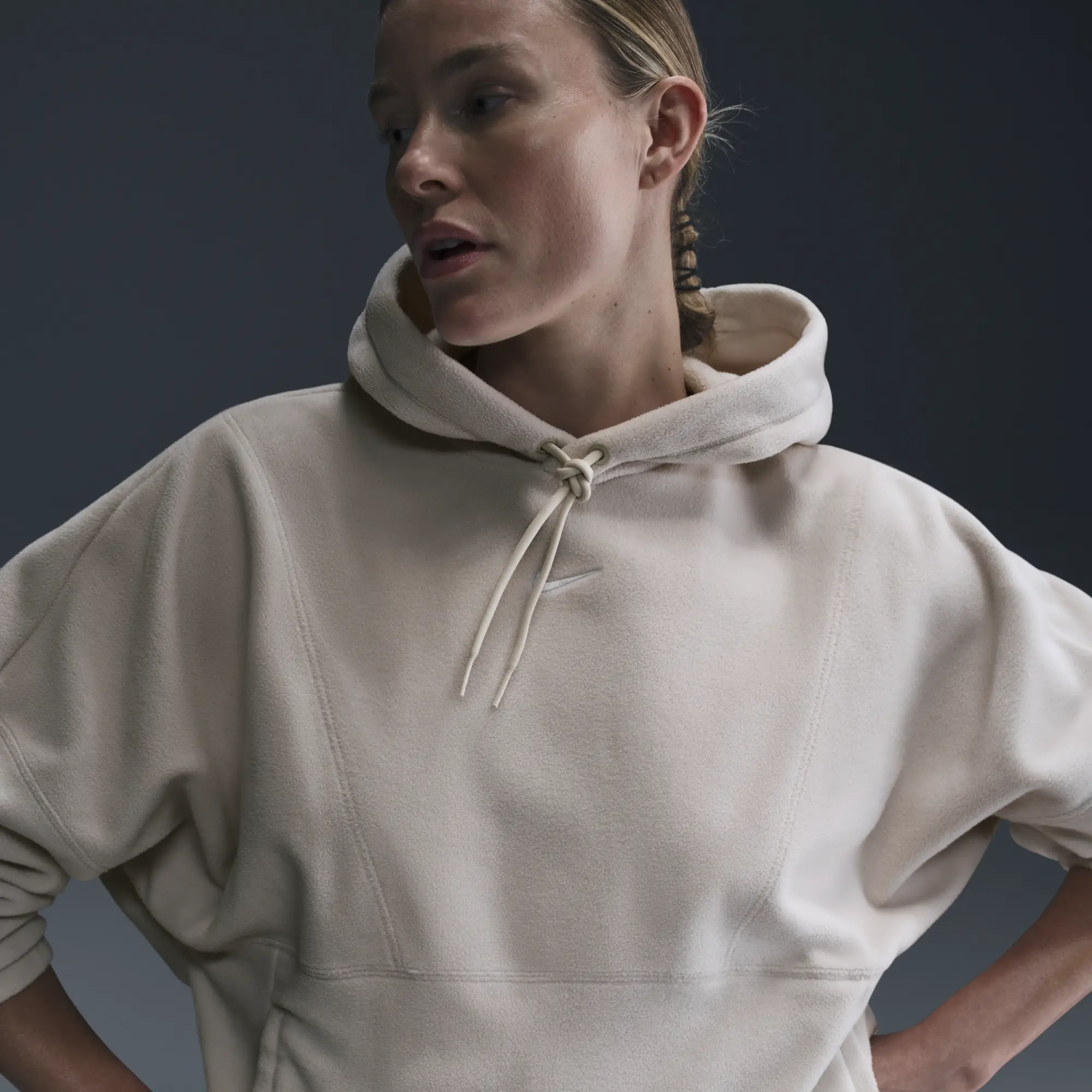 Nike WMNS One Therma-FIT Pullover Hoodie