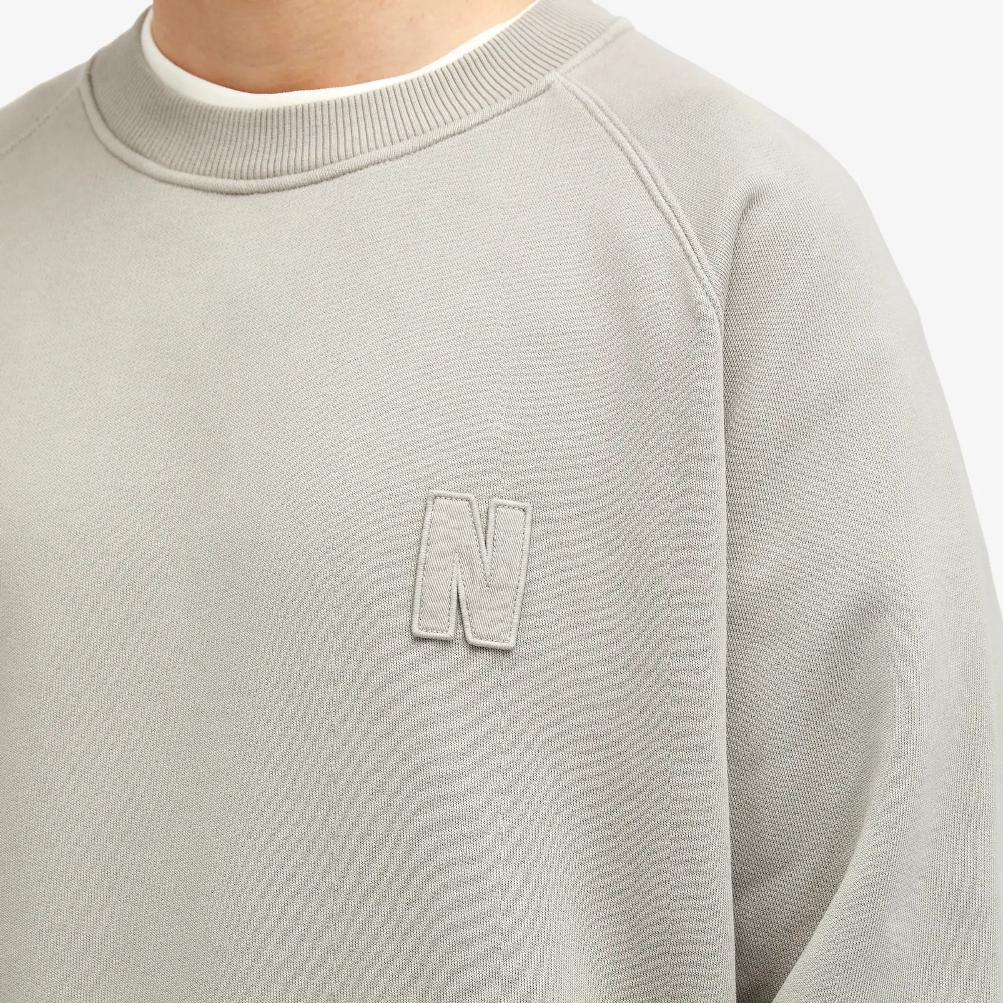Norse Projects Men's Marten Raglan N Patch Crew Sweat Weather Grey