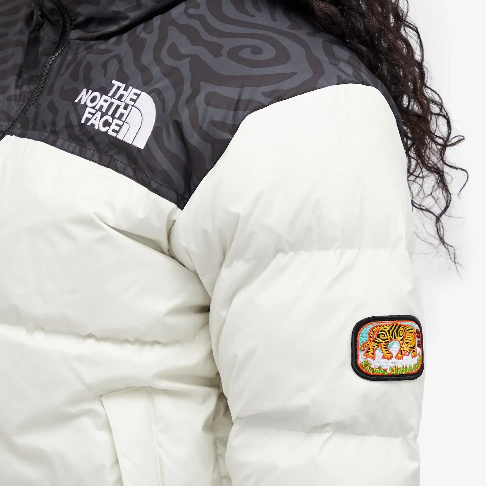 The North Face Women's 2000 Retro Nuptse Jacket White