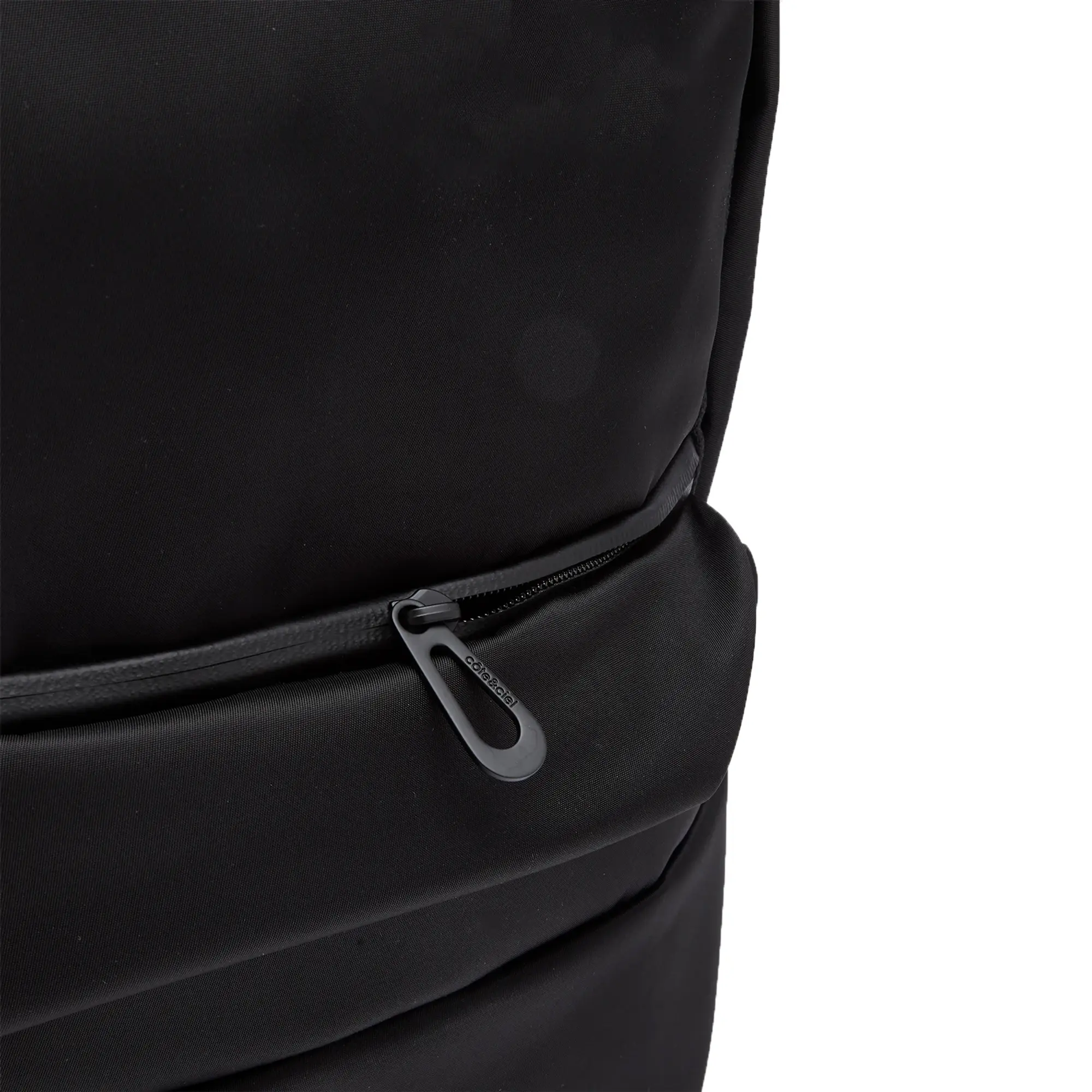 Cote&Ciel Sava Sleek Backpack Black