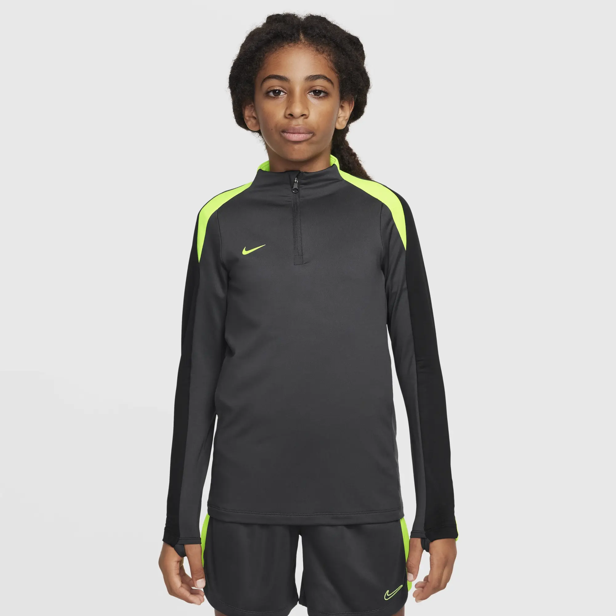 Nike Dri-FIT Strike Older Kids' Football Drill Top - Grey - Polyester/Elastane