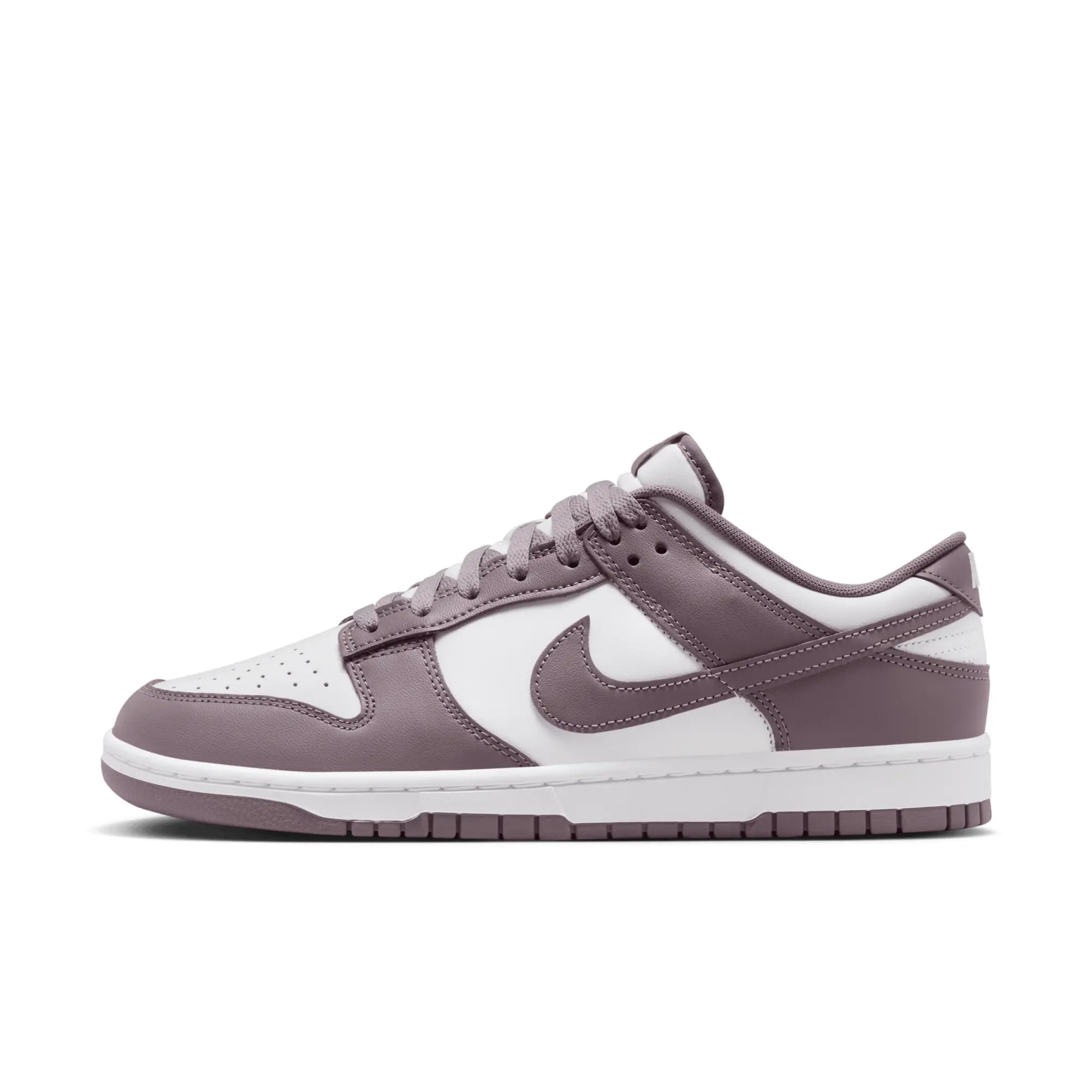 Nike Dunk Low Retro Men's Shoes - White