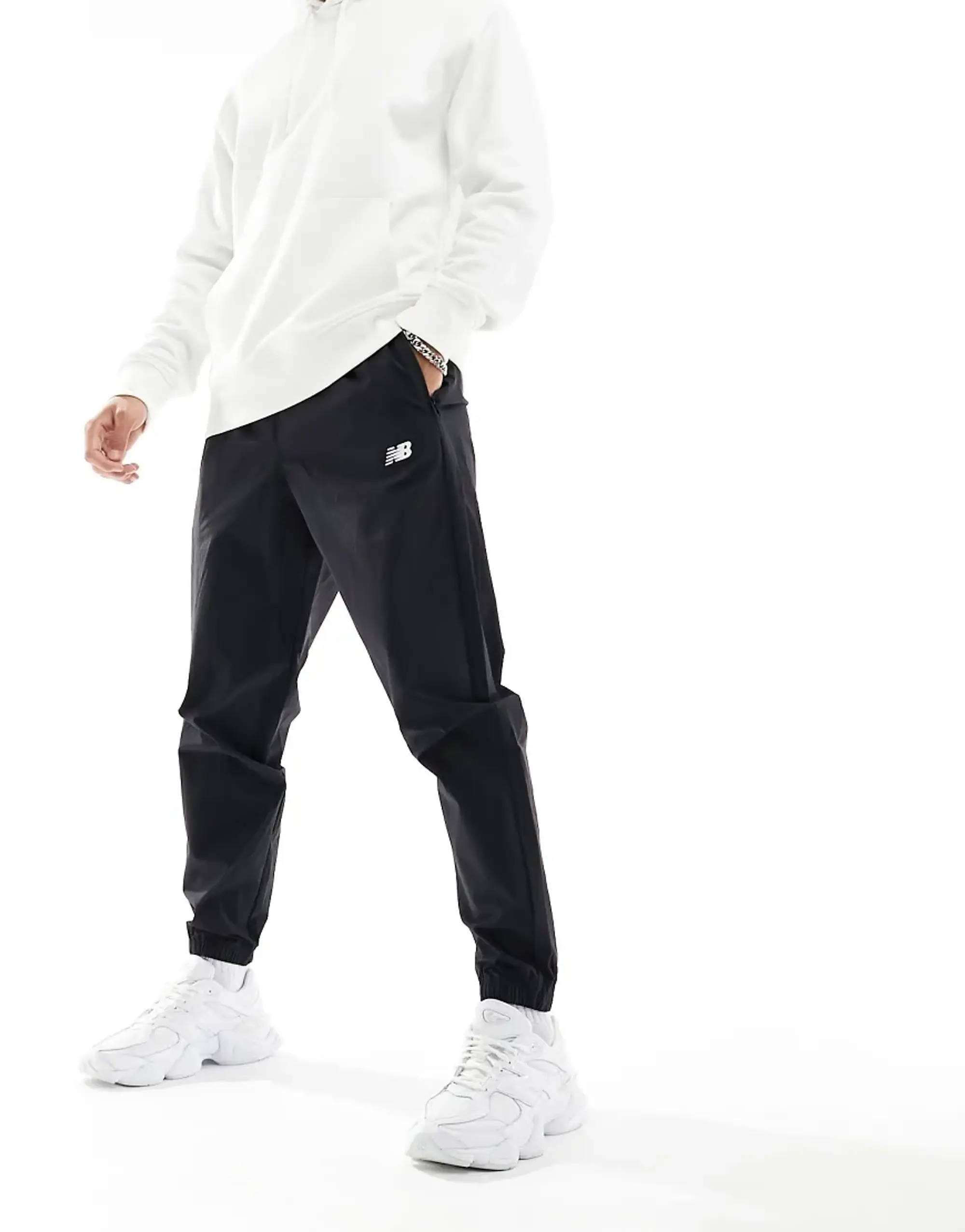 New Balance Athletics Stretch Woven Jogger In Black