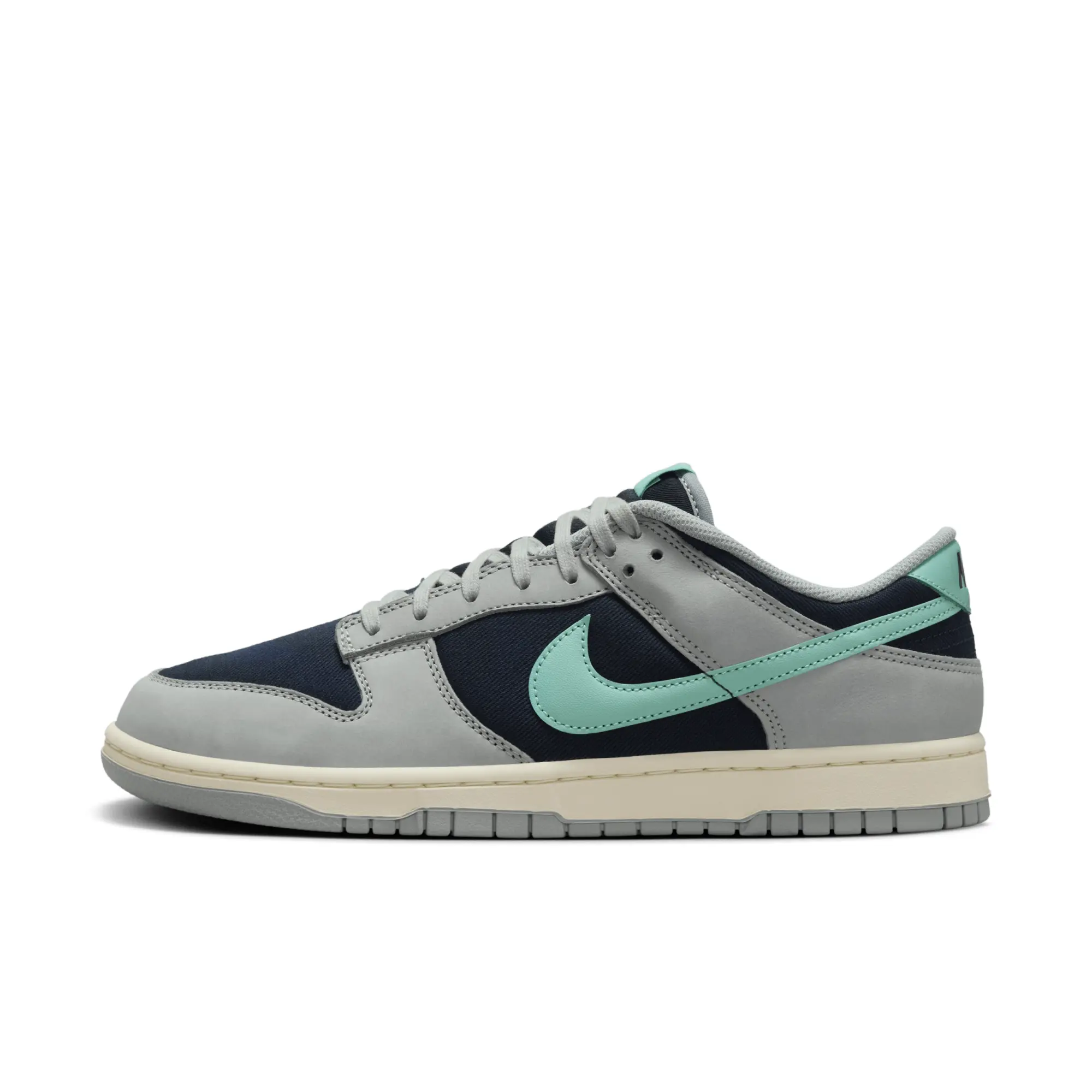 Nike Dunk Low - Grey, Grey