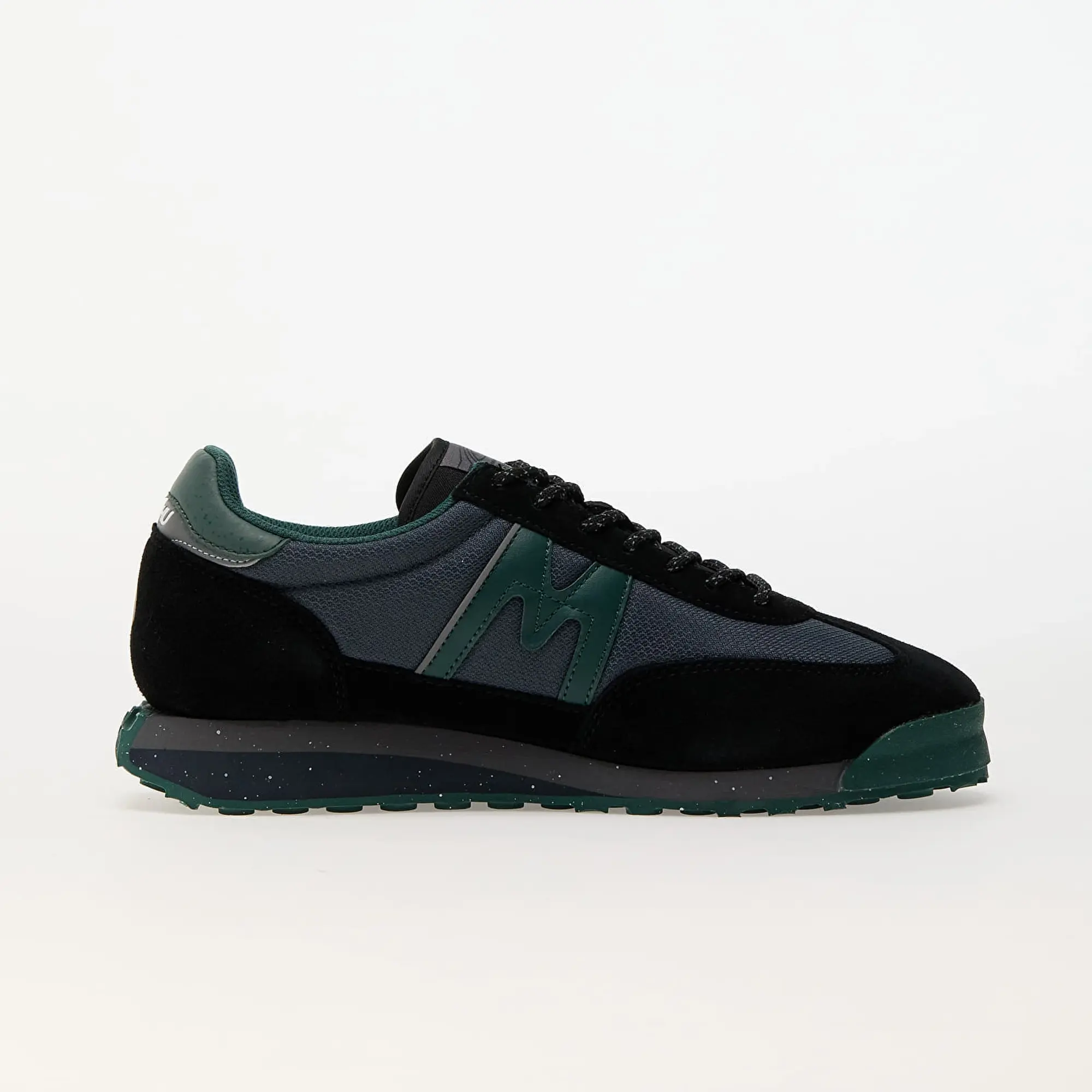 Sneakers Karhu Mestari Control Caviar/ Rain Forest Eur 40.5