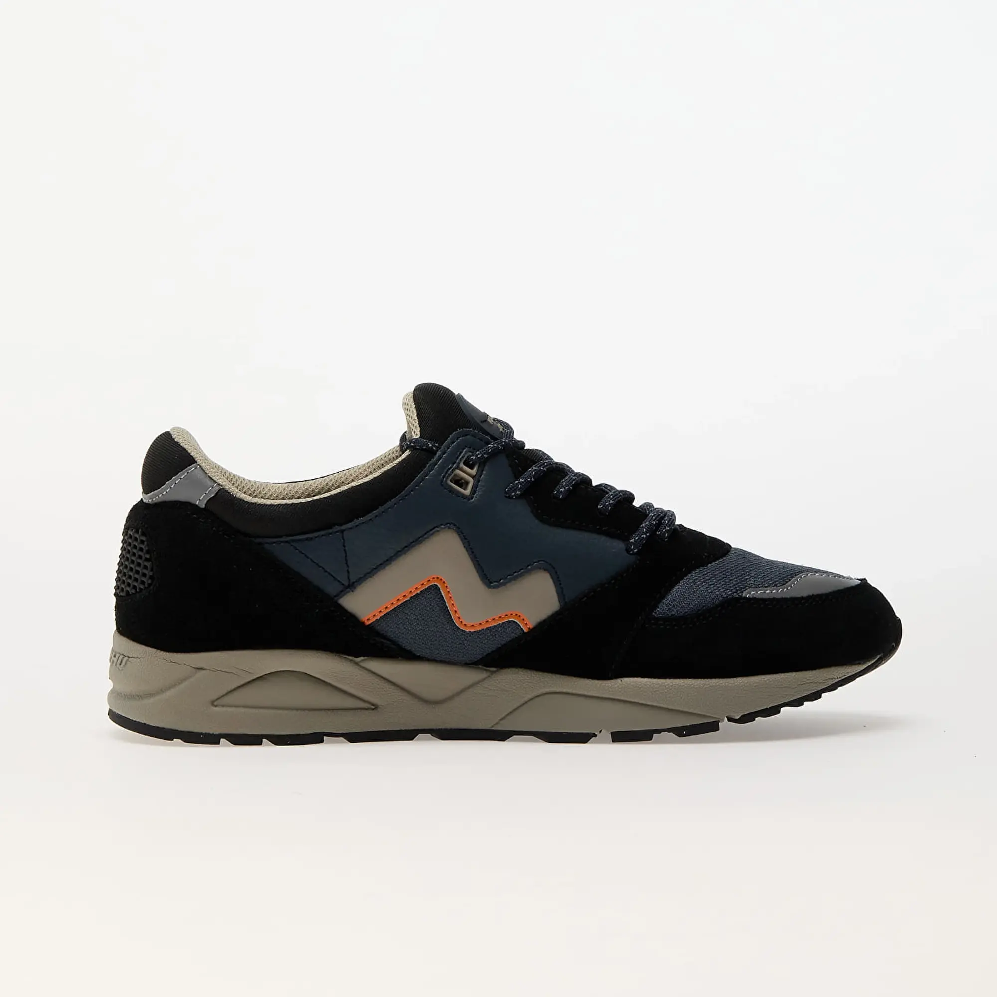 Karhu Aria 95 'CORDURA Pack'