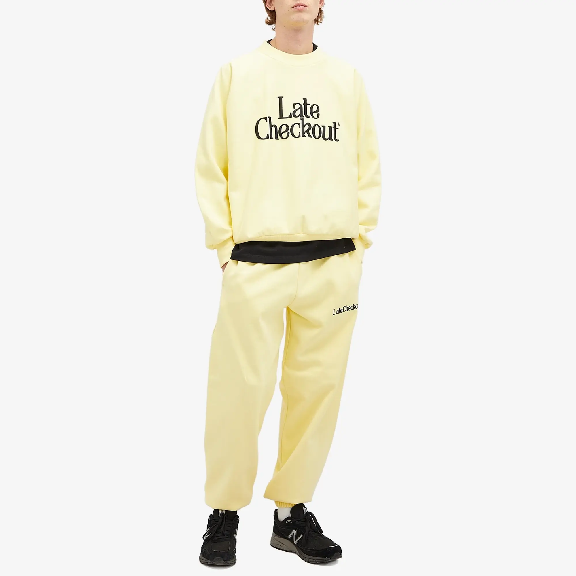 Late Checkout Men's LC Logo Crew Sweat Yellow
