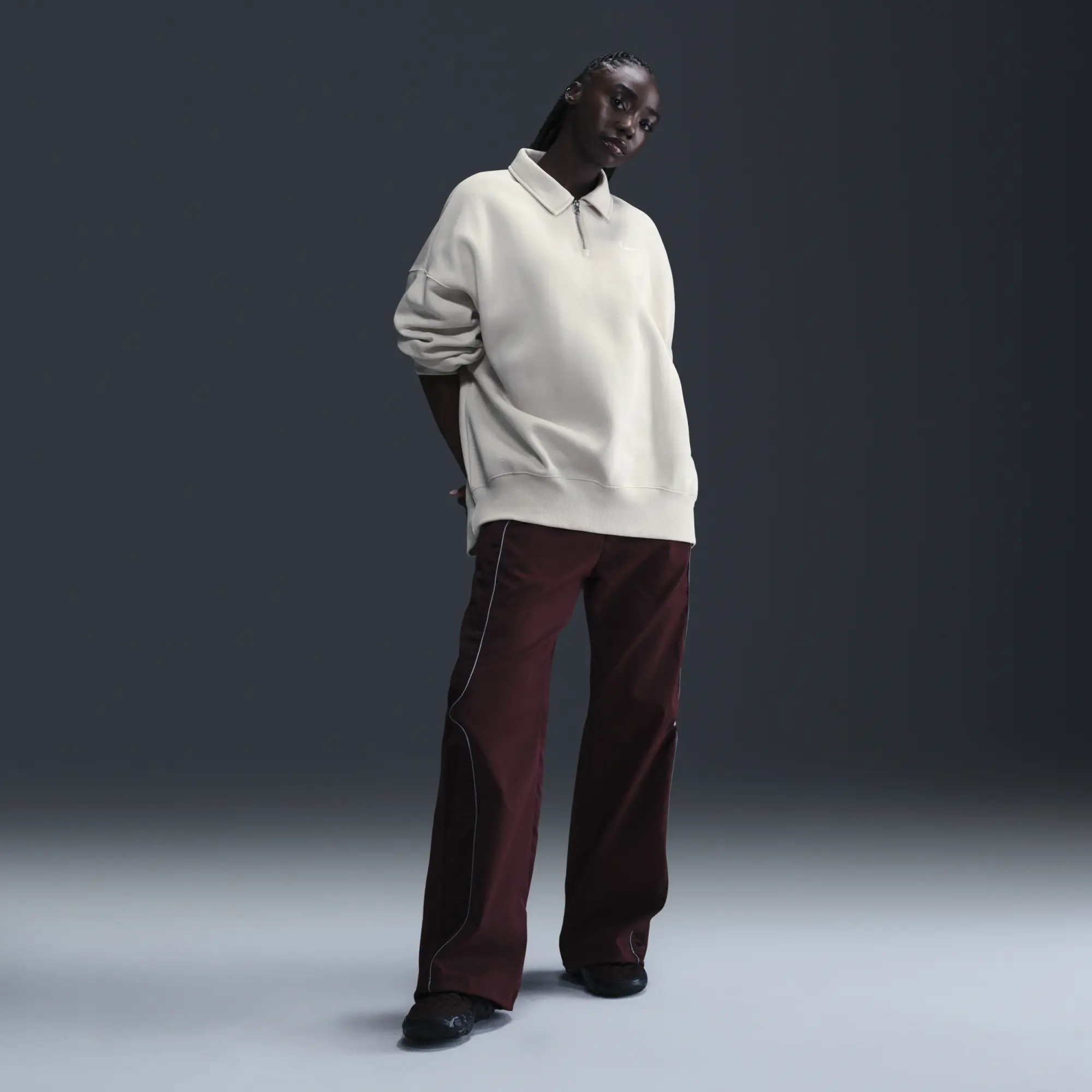 Nike Phoenix Fleece Oversized 1/4 In Beige-Neutral