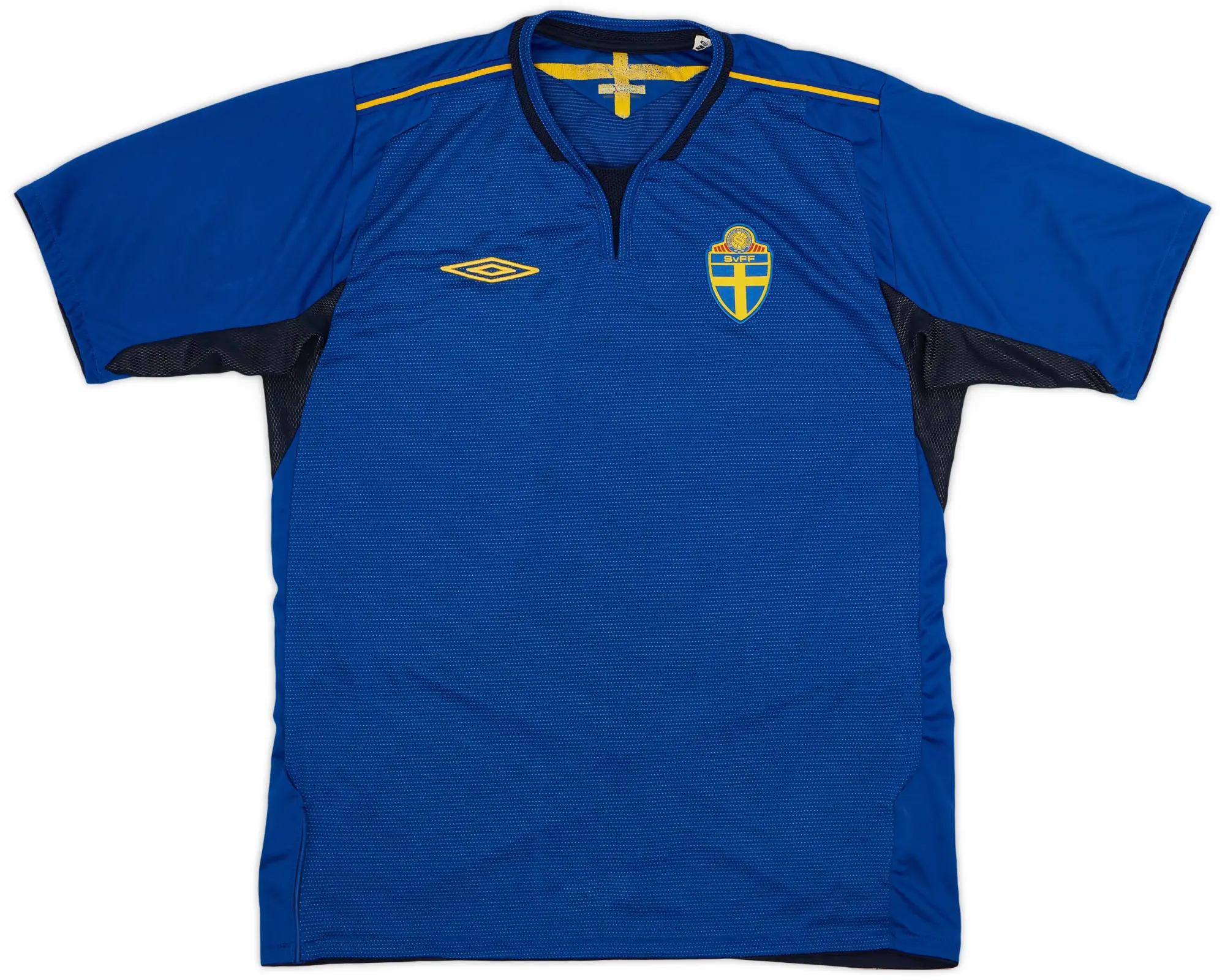 Umbro 2005-06 Sweden Away Shirt - 6/10 - (L)