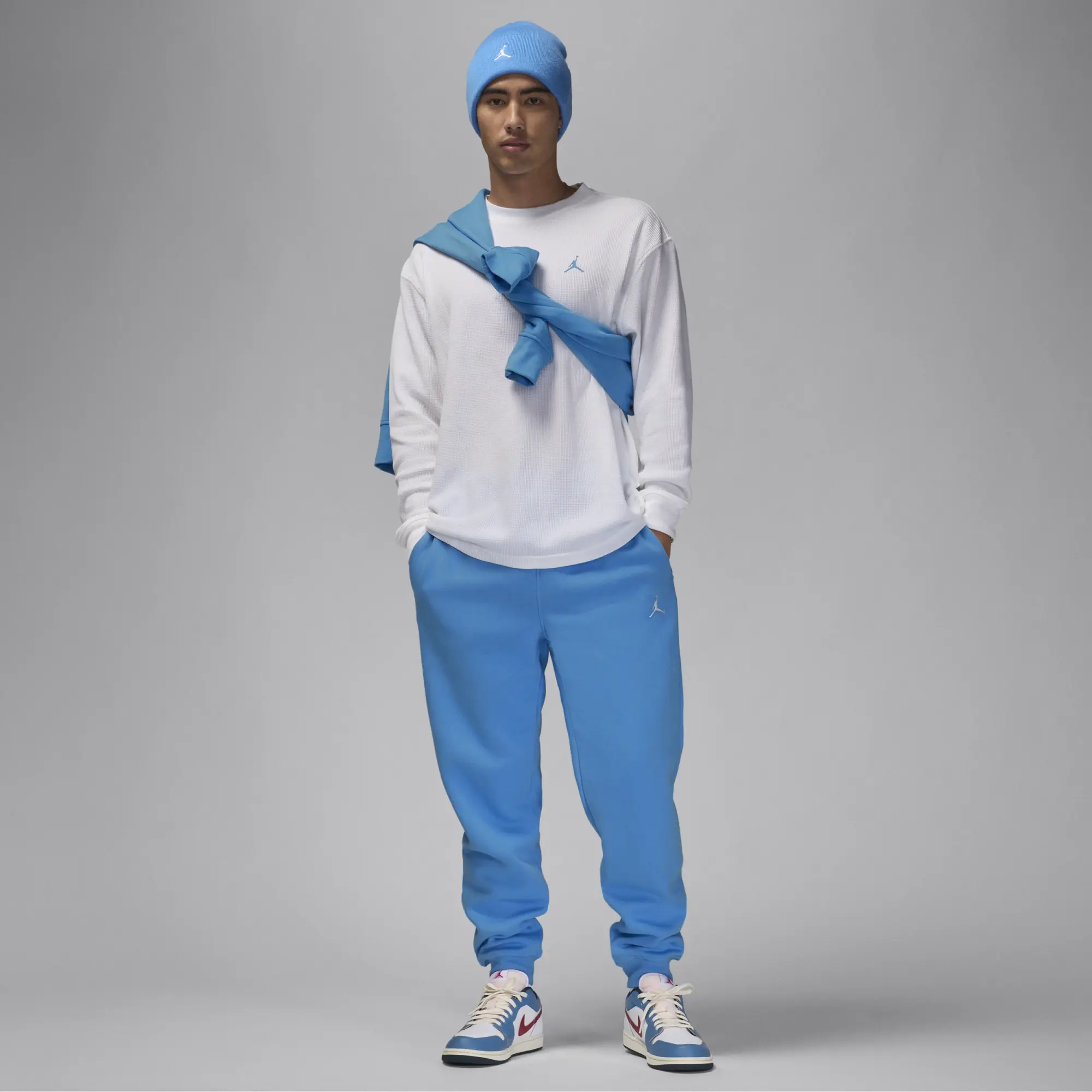 Nike Jordan Essentials Men's Long-Sleeve Top - White - Cotton/Polyester